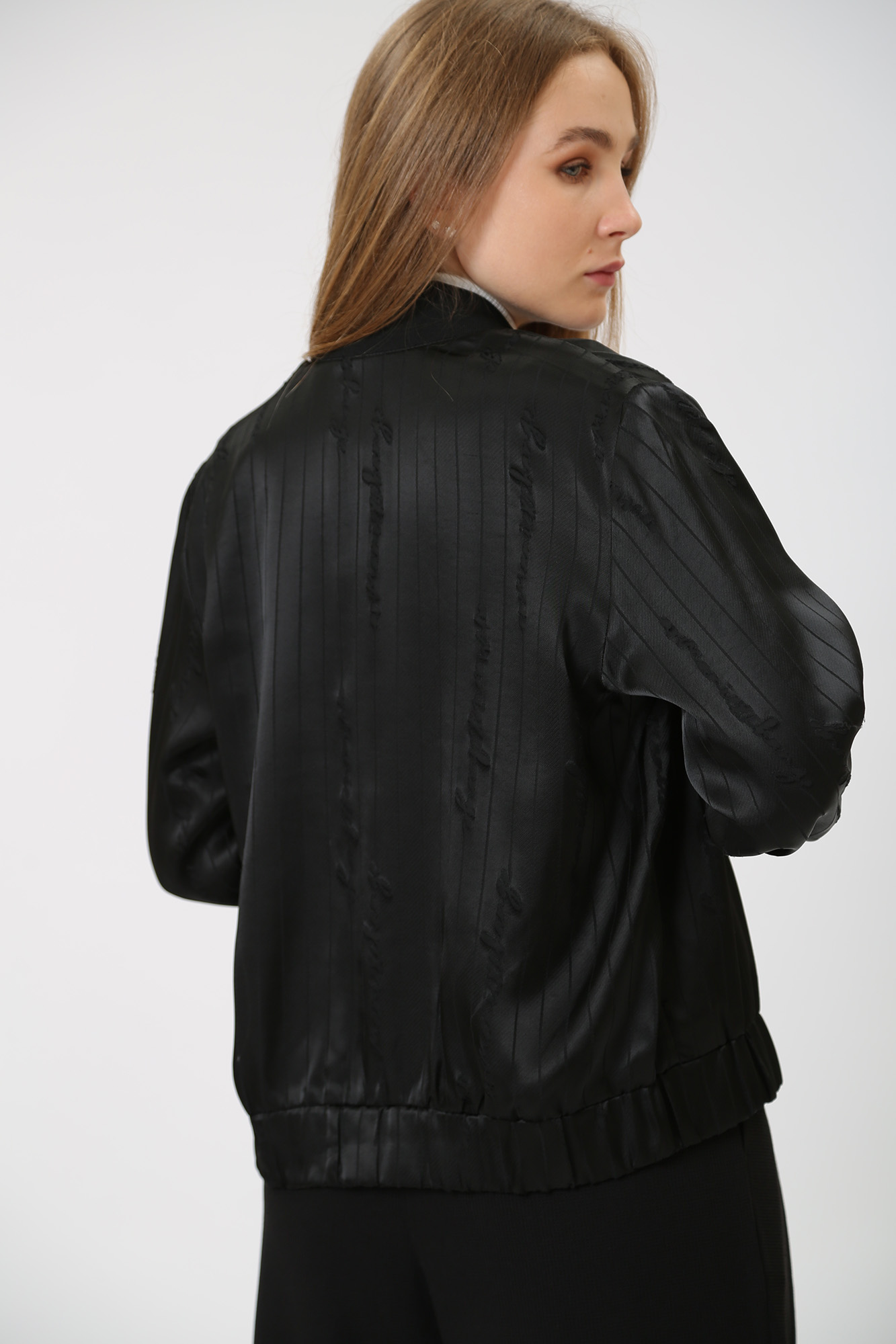 6RYB10_YN2KZ бомбер armani exchange 