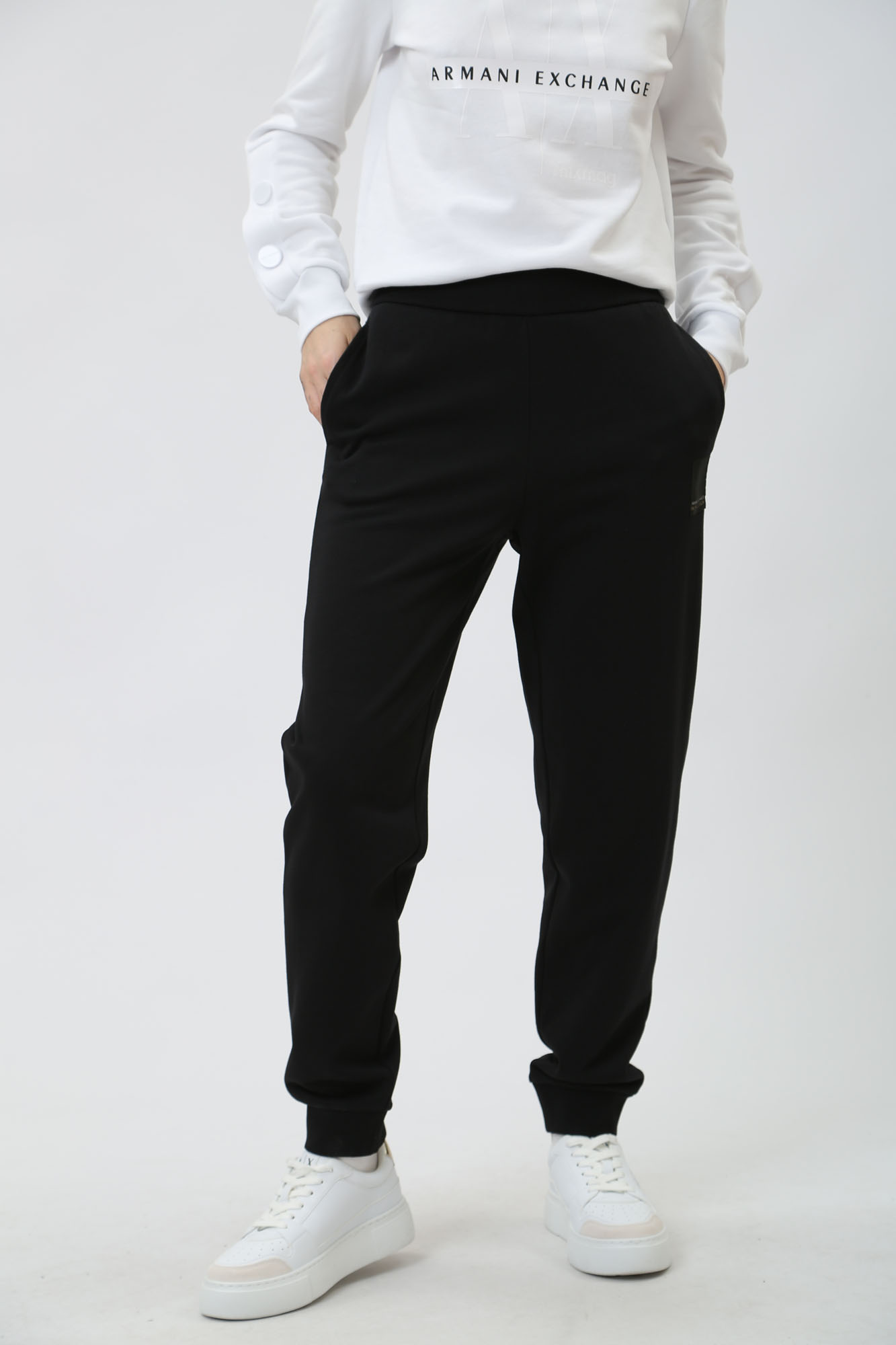 3DYP91_YJFDZ брюки спортивные armani exchange 