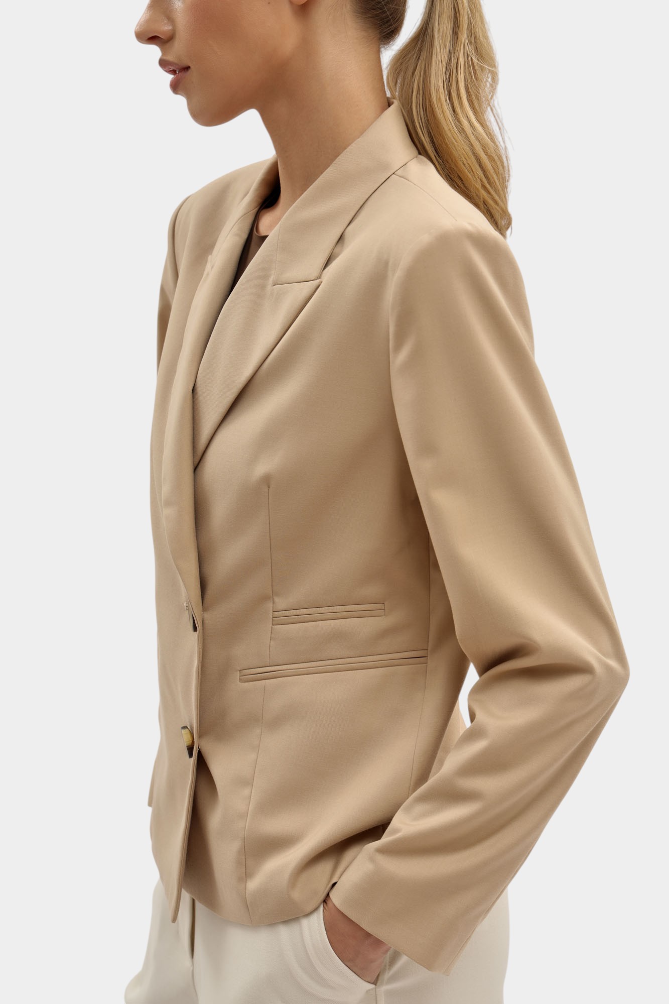 XW000695_AF10855 пиджак armani exchange