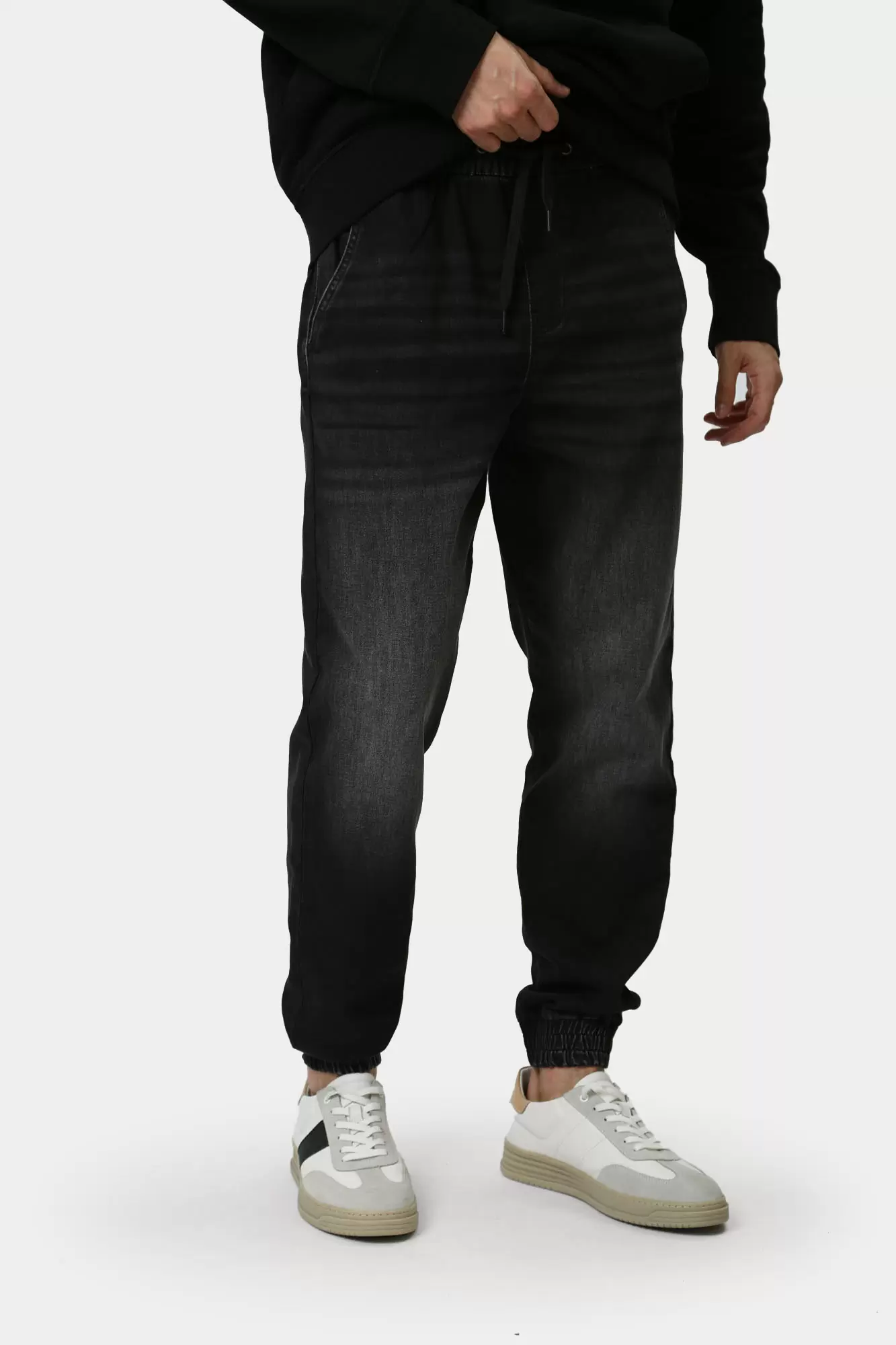 1015549-4000 Джинсы Mustang Черный