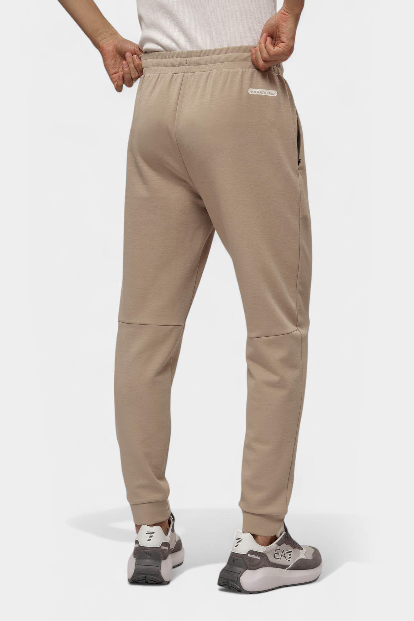 7M000131_AF12501 Костюм спортивный EA7 Бежевый