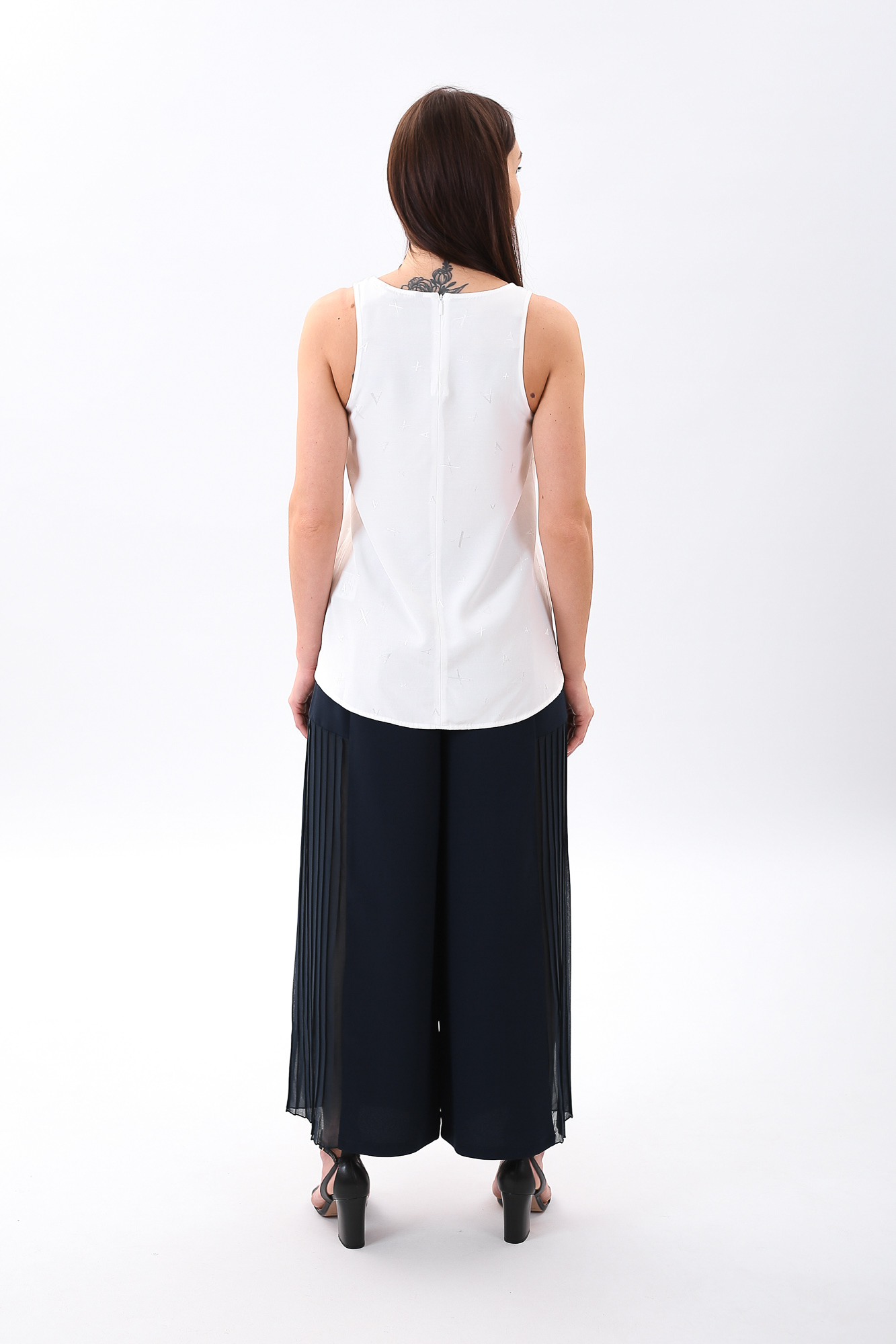 3HYP10_YNRRZ брюки armani exchange 