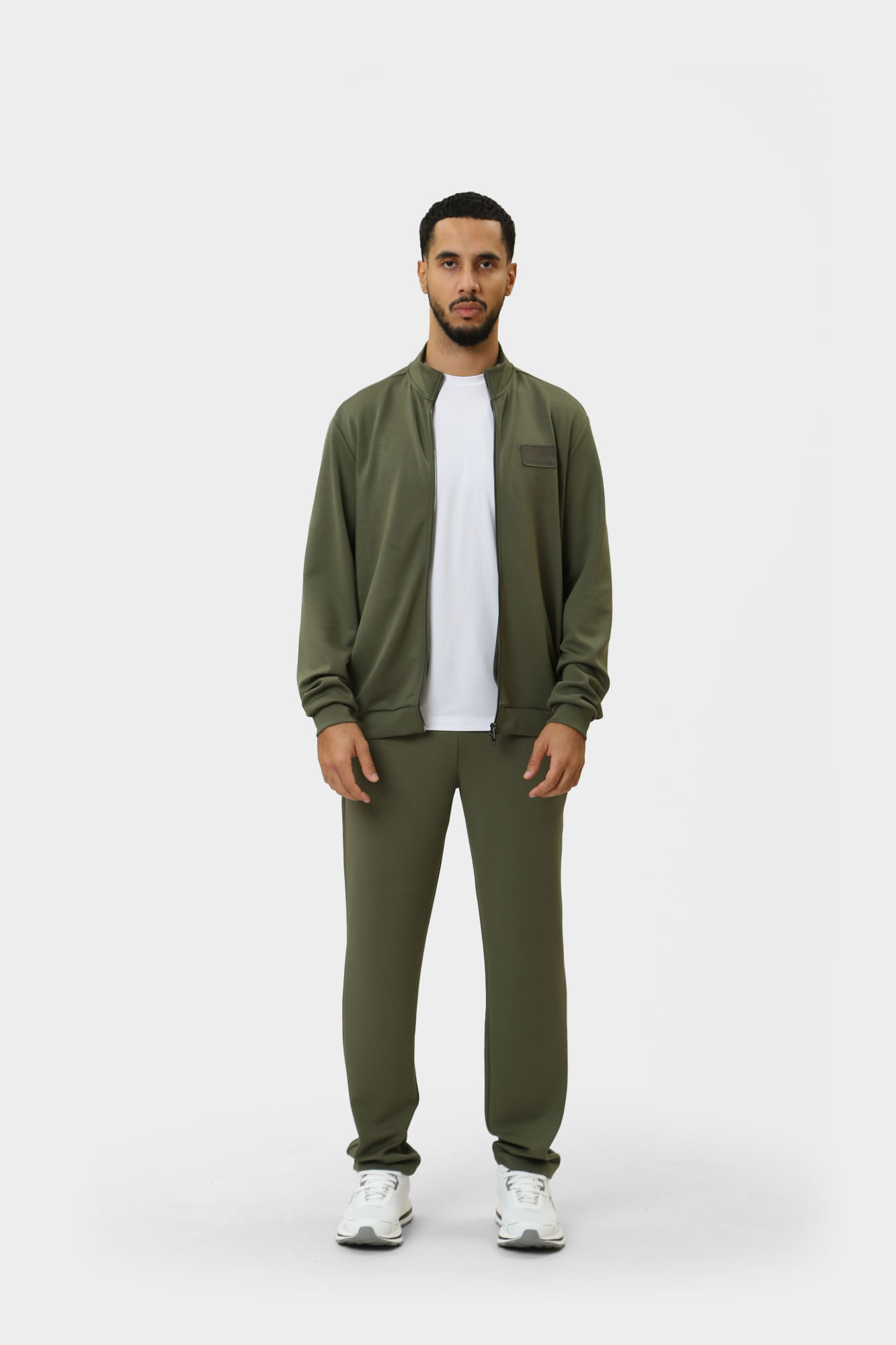 6DPM83_PJZKZ_1846 Толстовка EA7 Зеленый