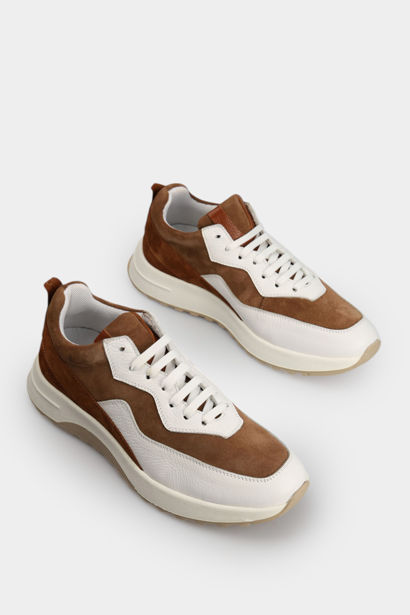 15-15100A260 Кроссовки Marc Cony Капучино