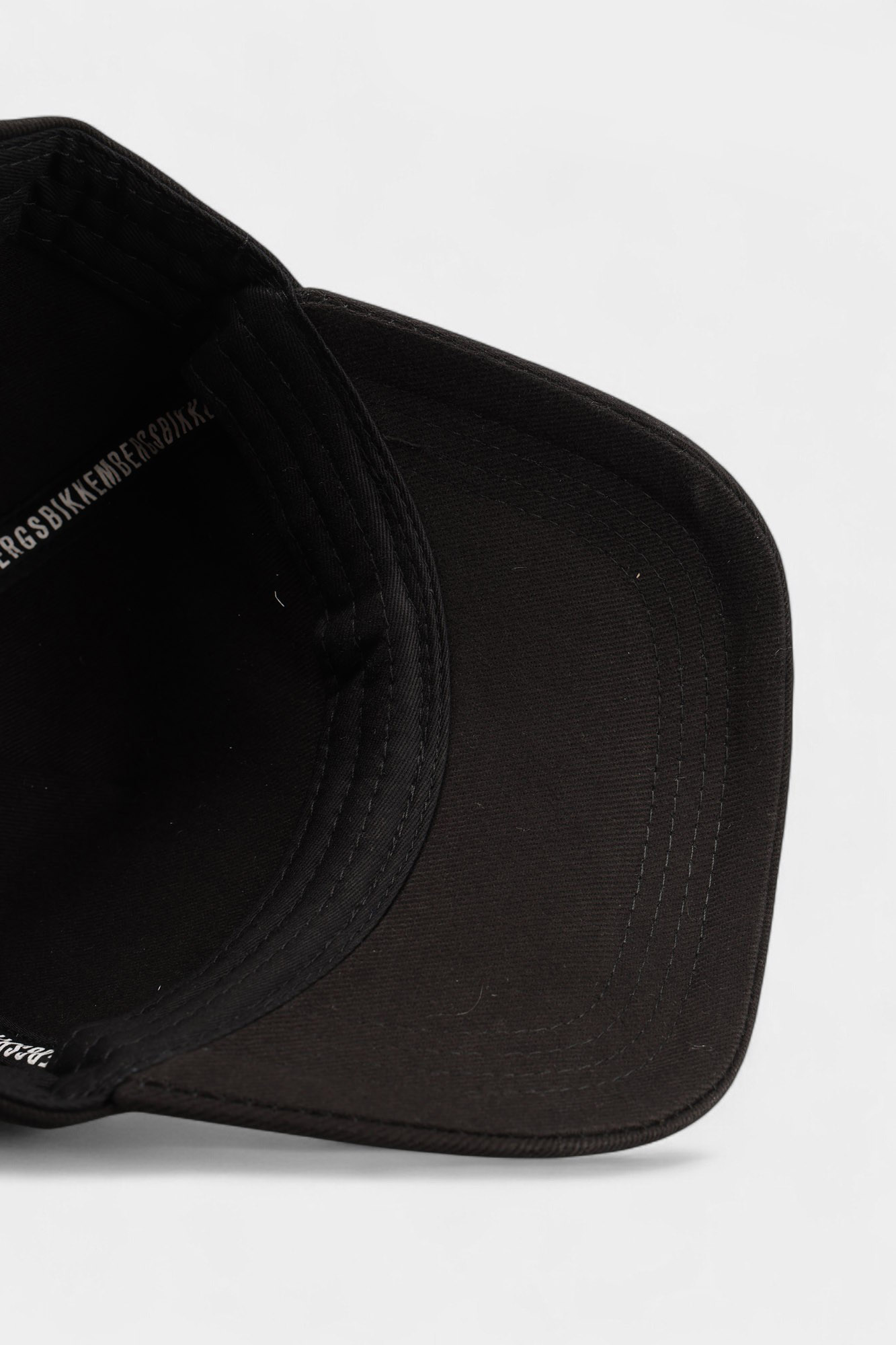 BKCP01218TU Кепка Bikkembergs Черный