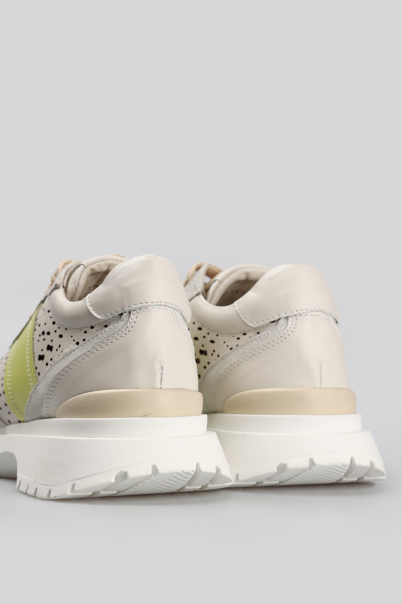 19-0155 Кроссовки Marc Cony Белый