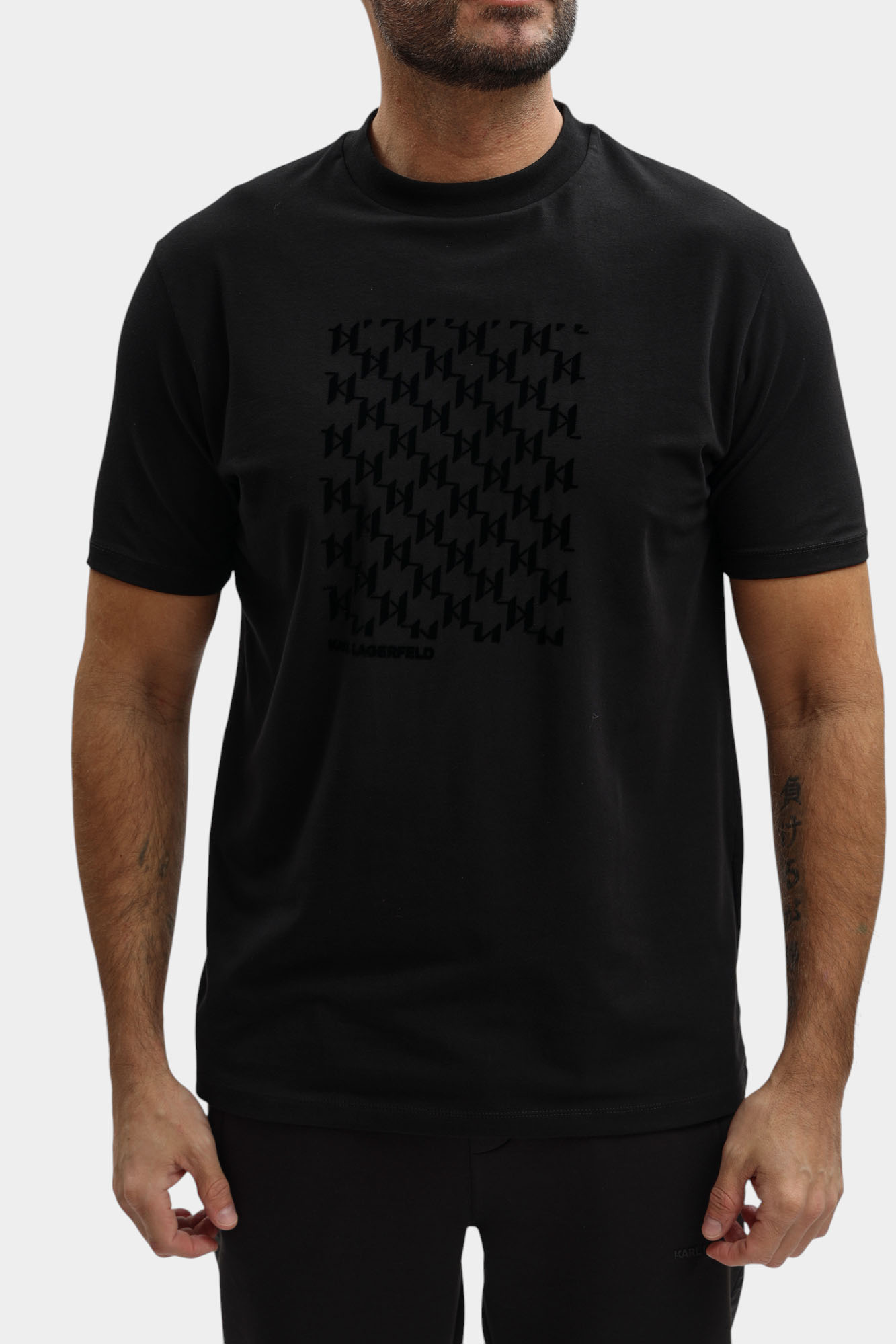 561221_755040 Футболка Karl Lagerfeld Черный