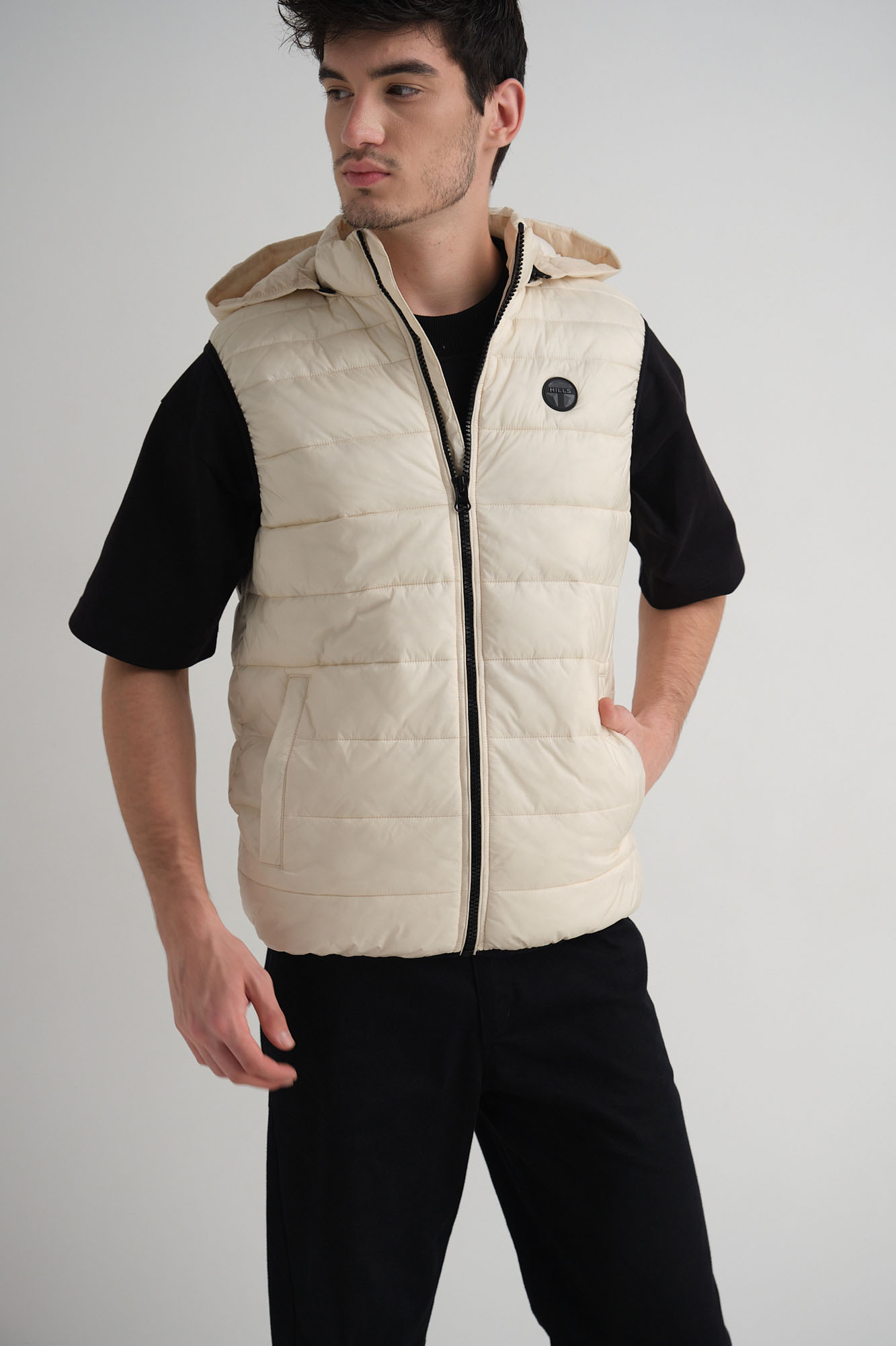 M-242-KT-34-5001 Жилет The Hills Бежевый