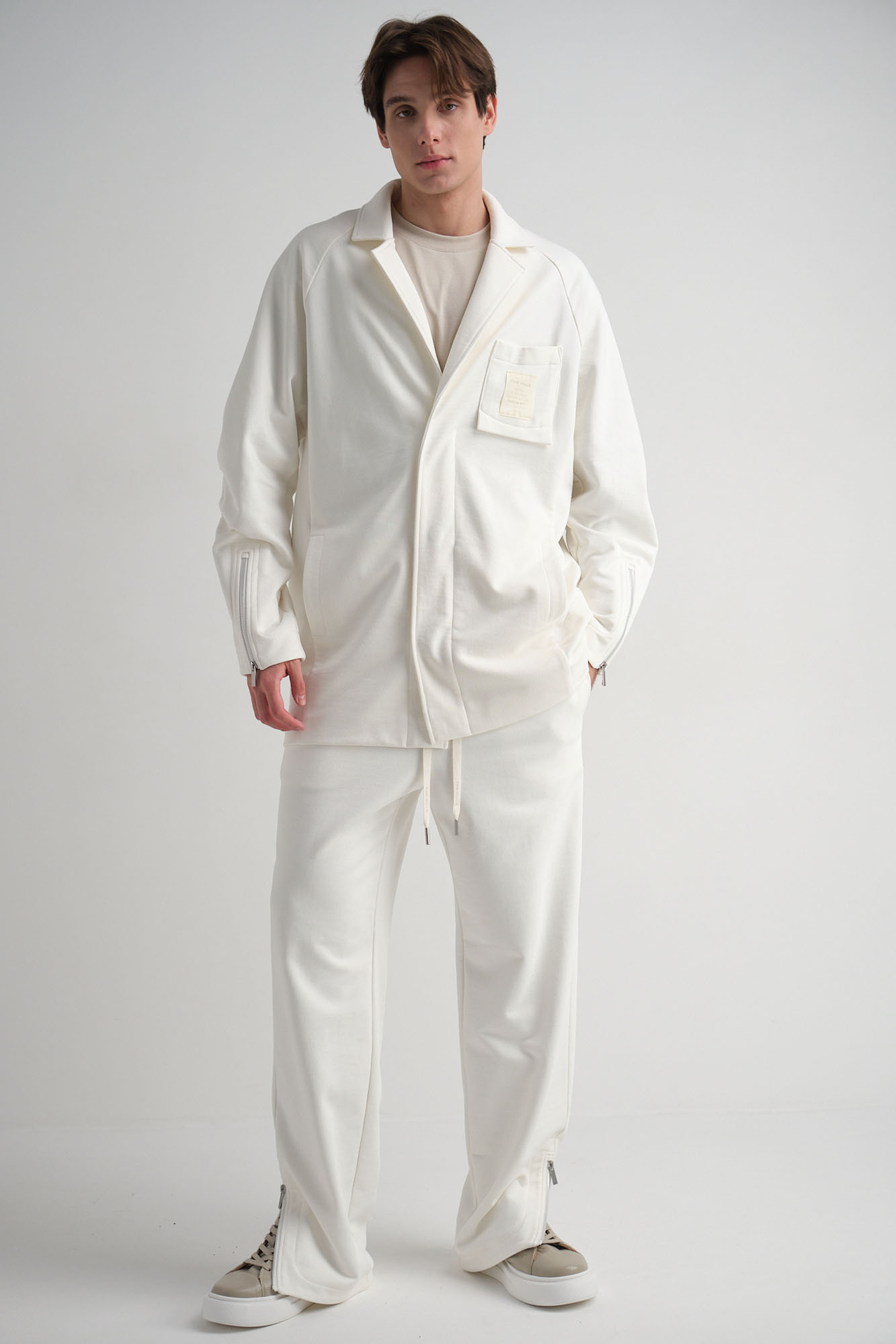 M-242-LE-20-0064 Брюки спортивные The Hills Белый