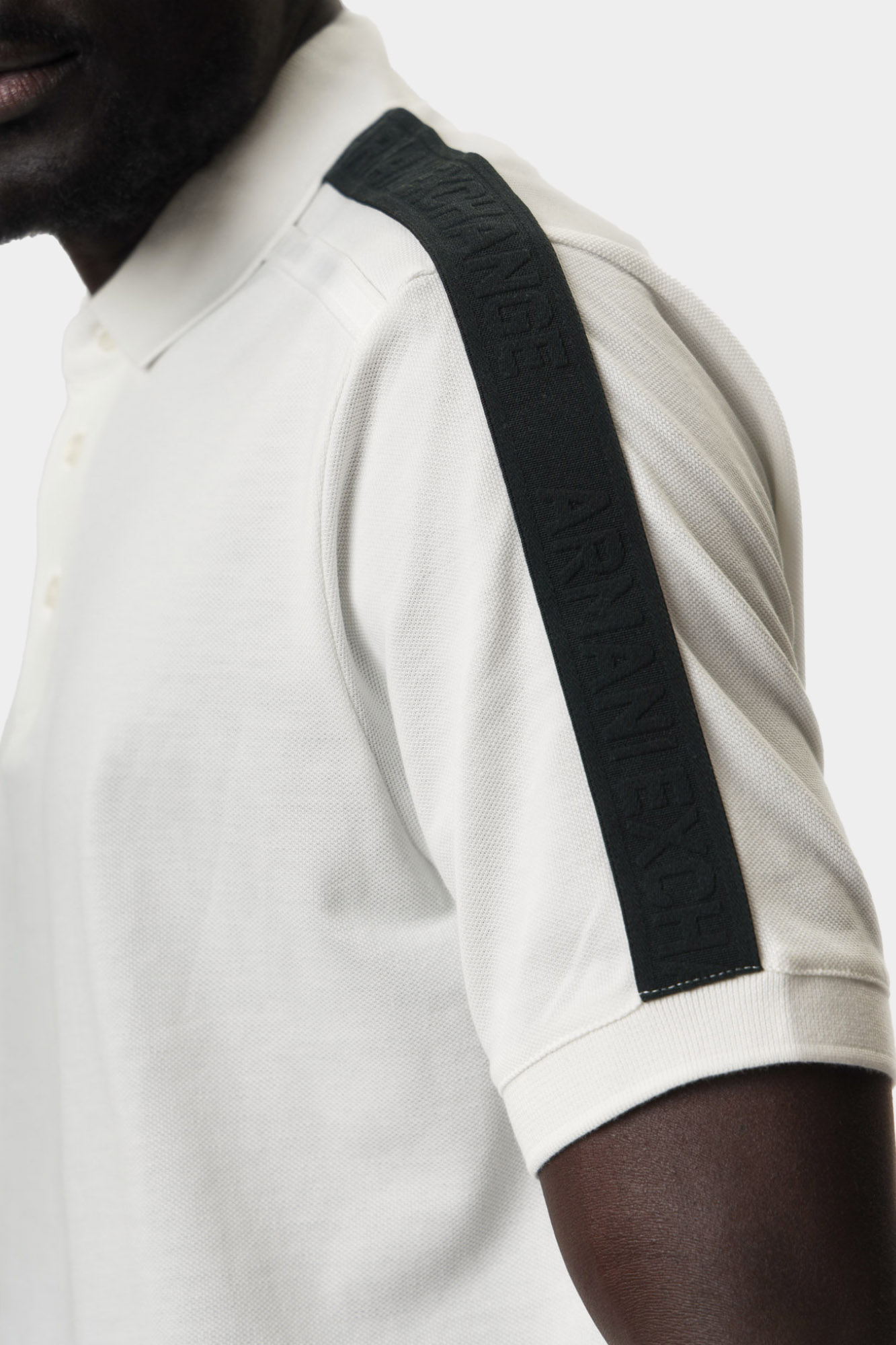 XM000307_AF10366 Поло Armani Exchange Белый