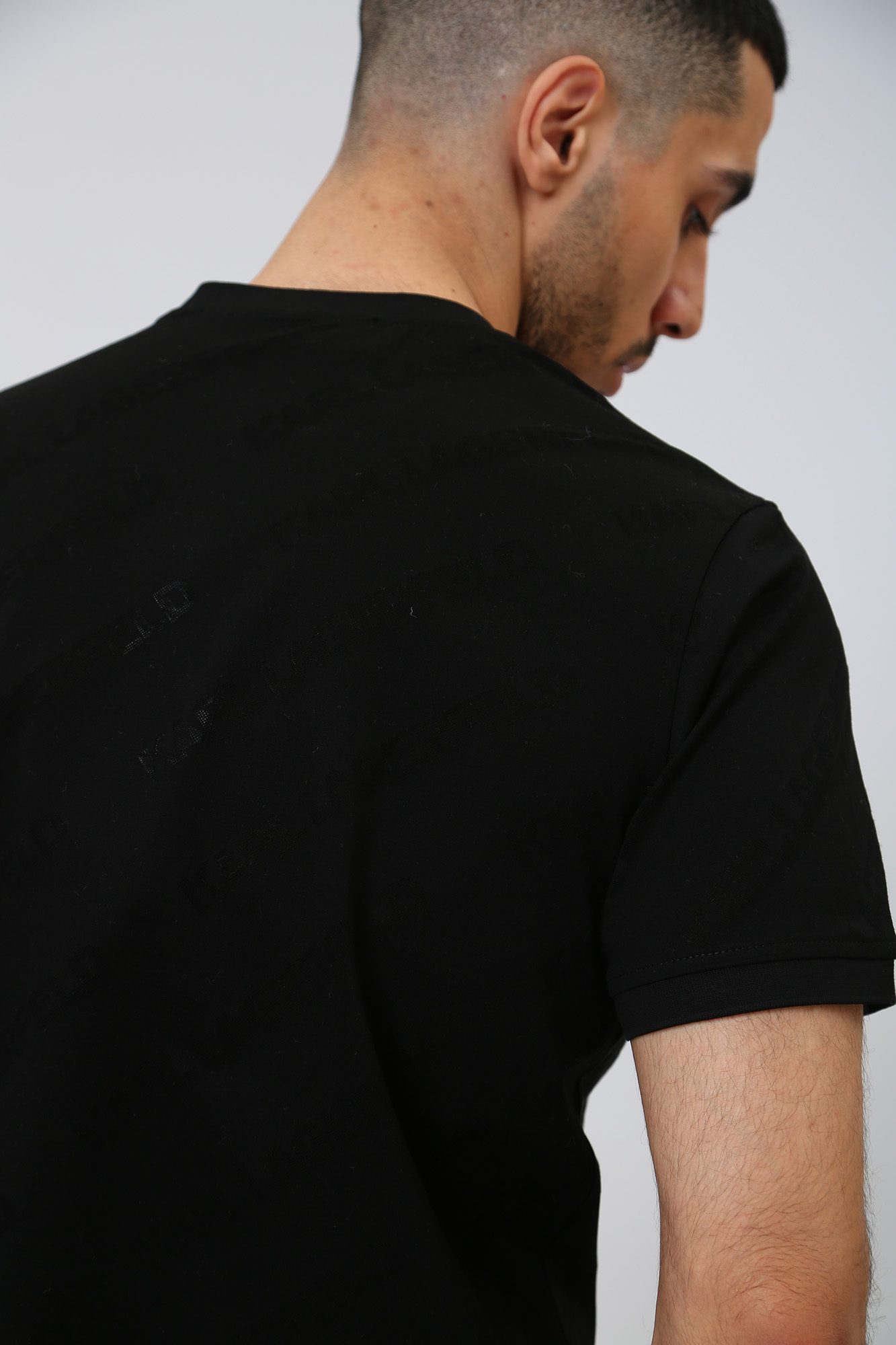 532201_755005 Футболка Karl Lagerfeld Черный