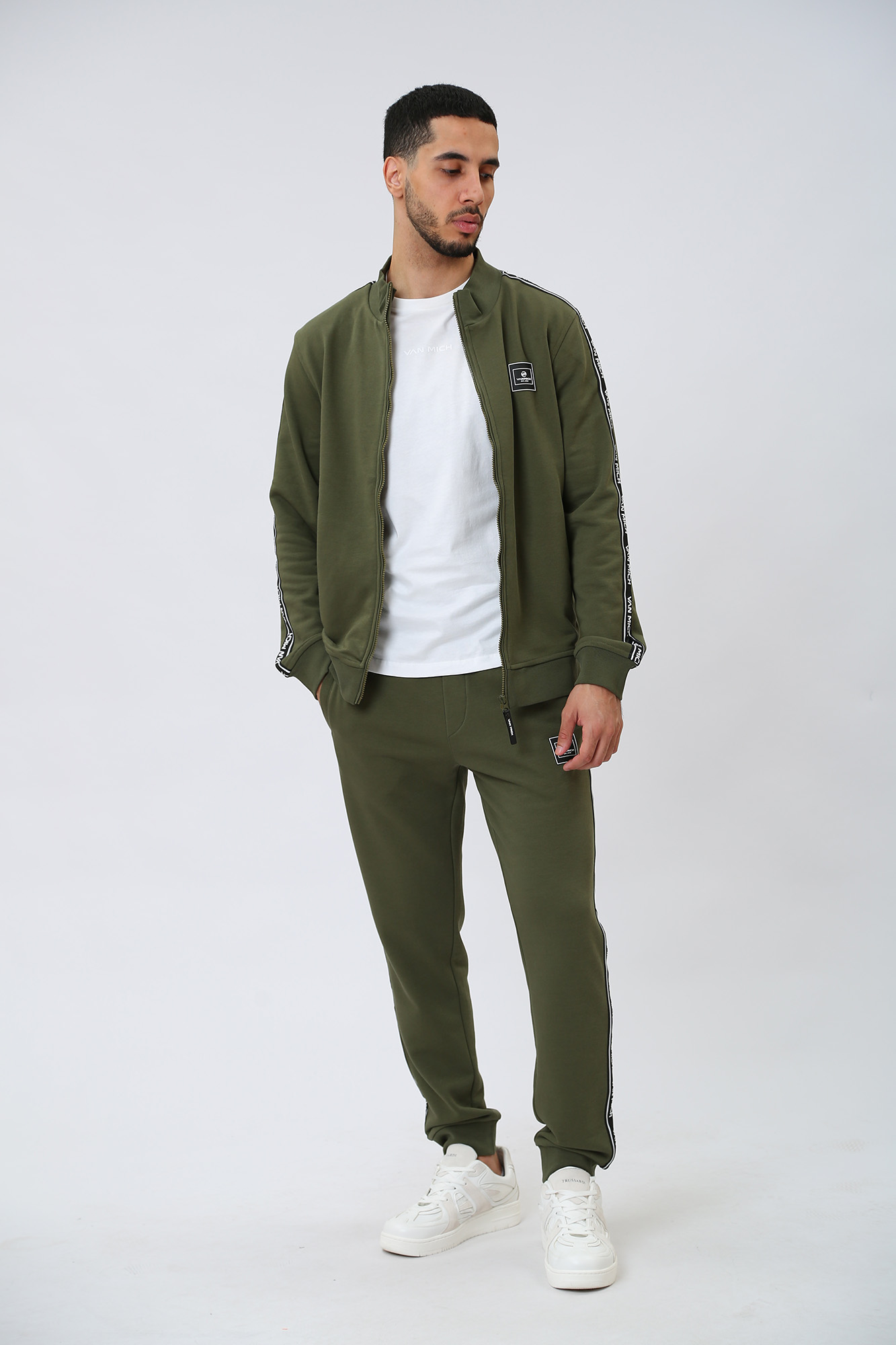 VM-231-20-018 Толстовка на молнии Van Mich Хаки