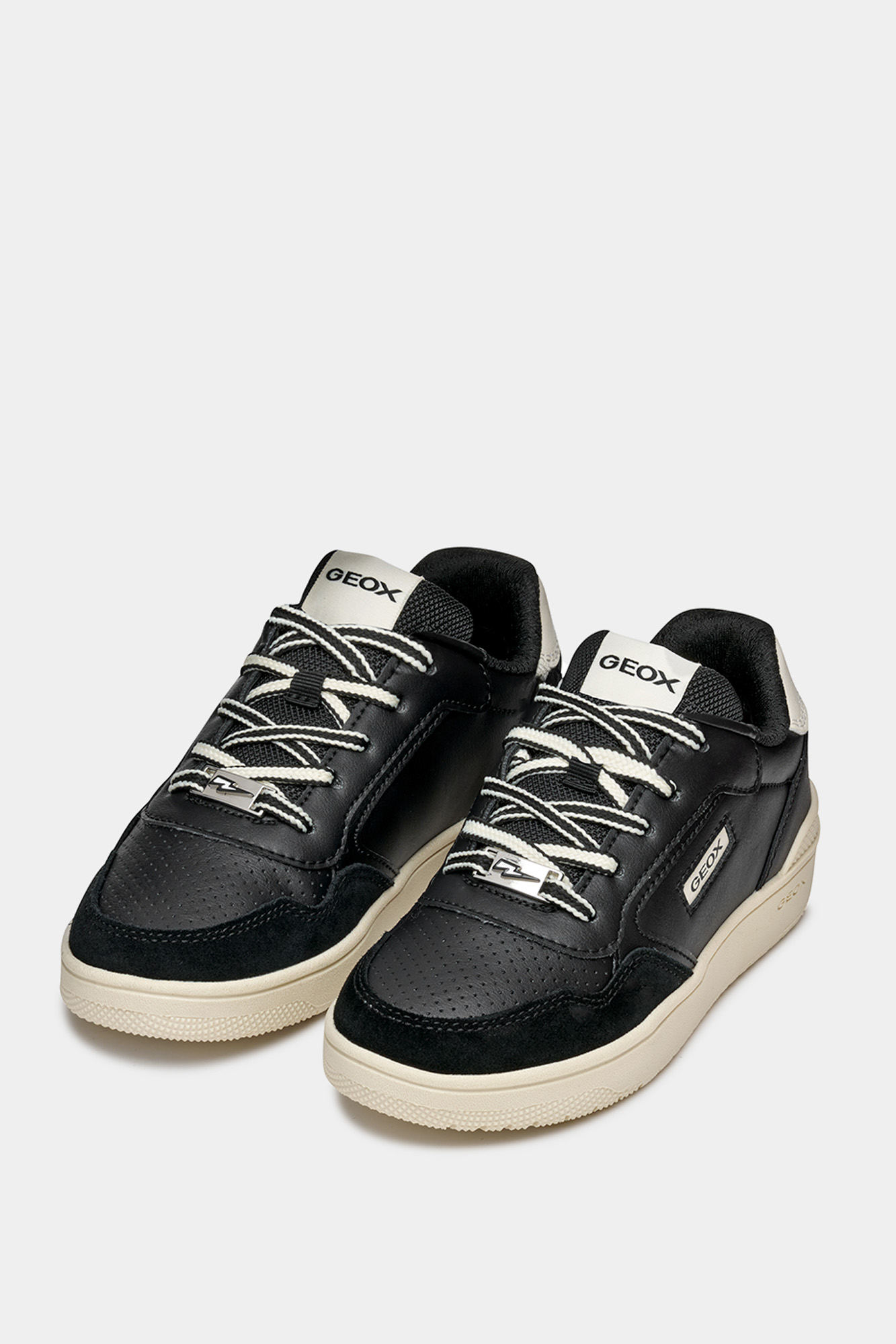 J56LQI05422C Кеды Geox Черный