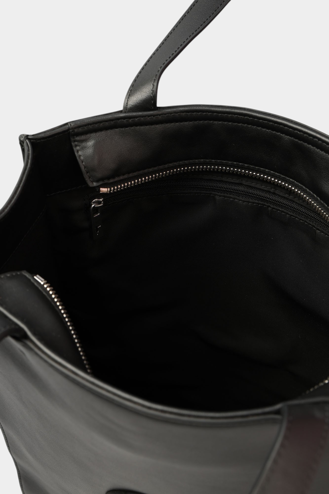 Z649E006034N-WBB03L11-20RA Сумка тоут Trussardi Черный