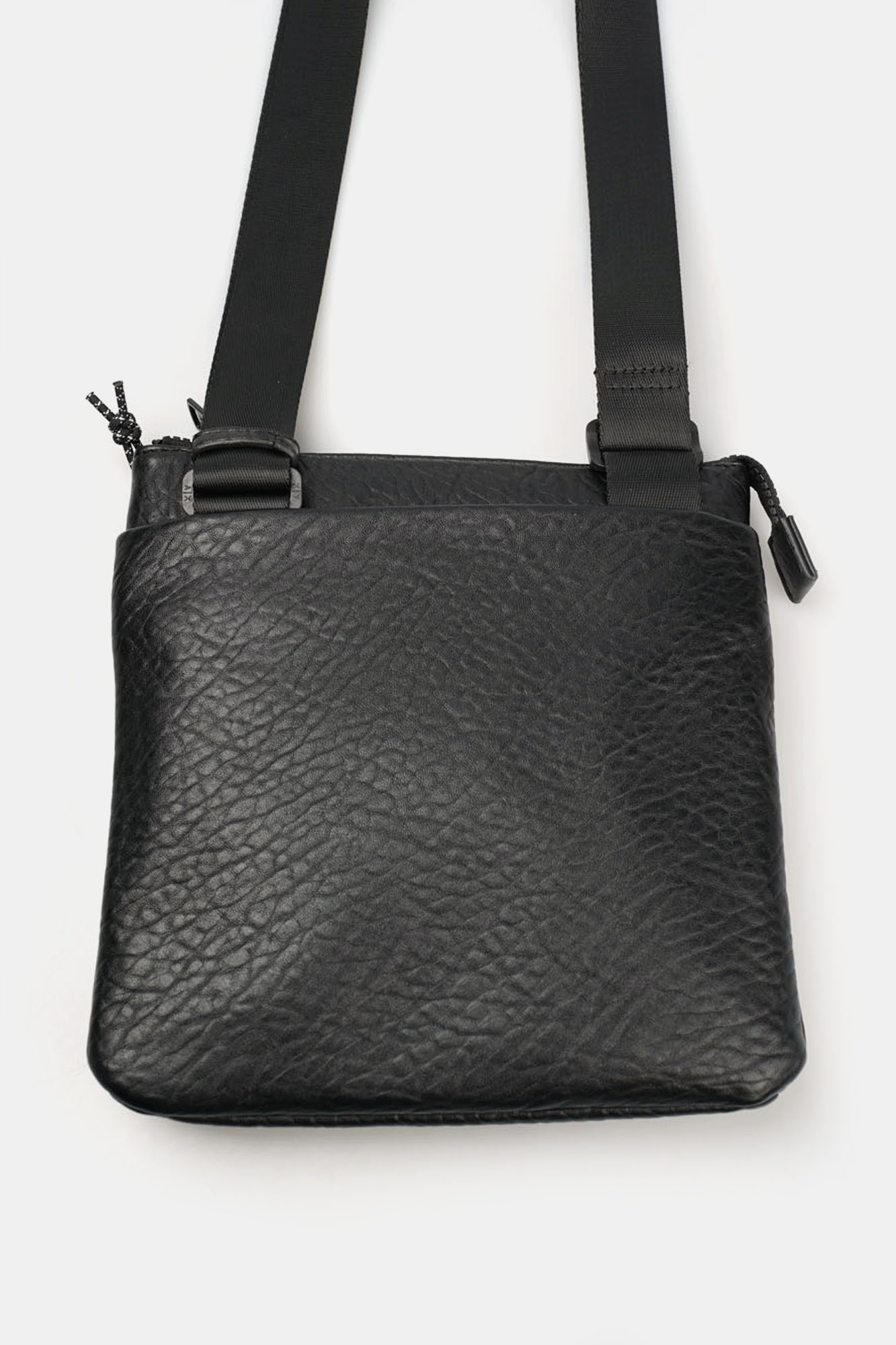 XM000852_AF12967 Сумка Armani Exchange Черный