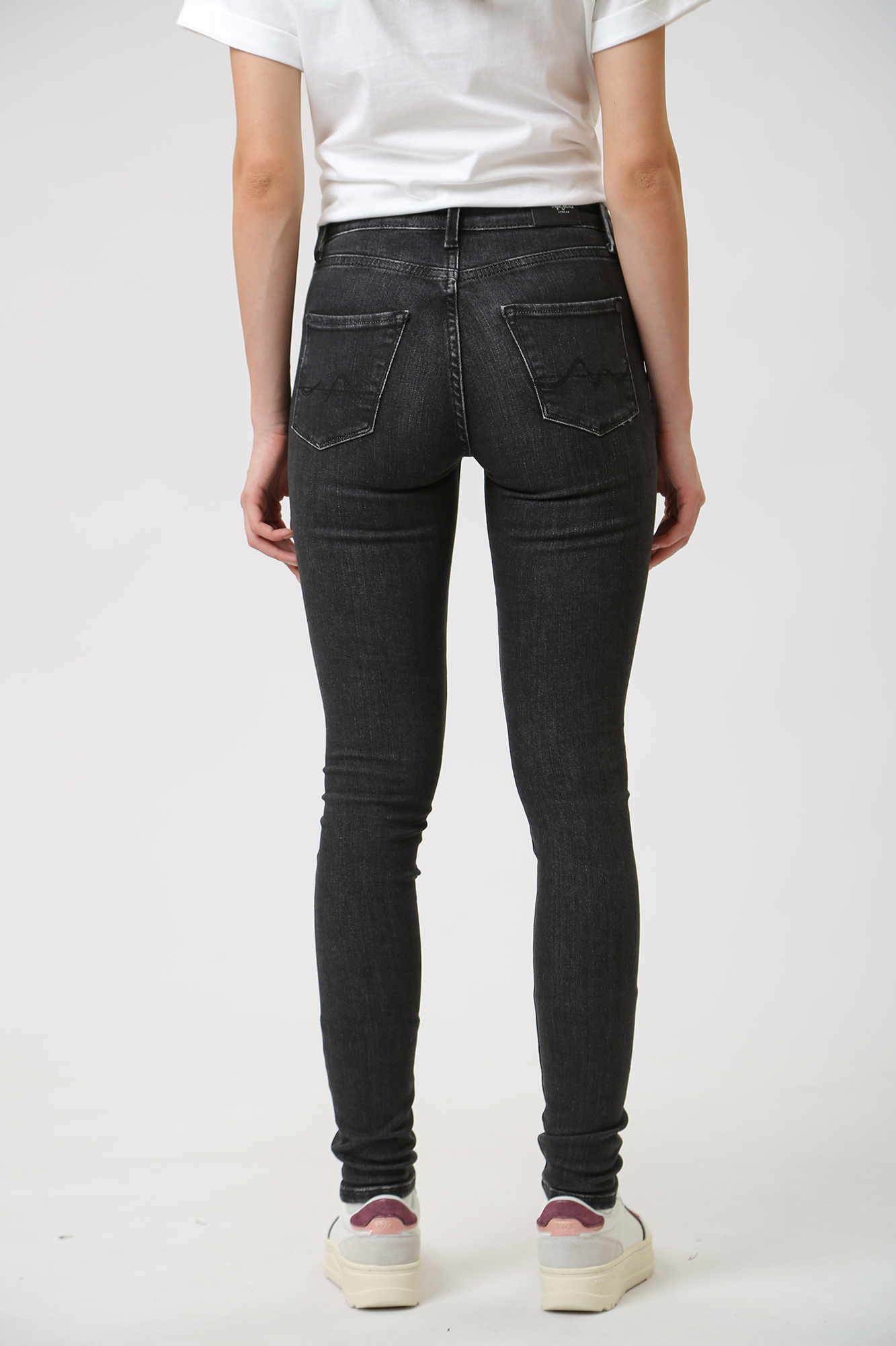 PL204584XW1 джинсы skinny jeans hw  pepe jeans 