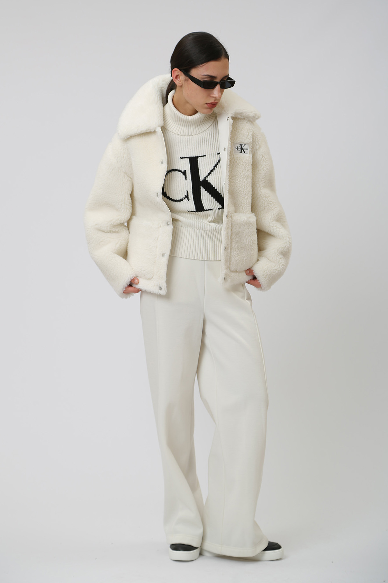 J20J221893 куртка calvin klein jeans 