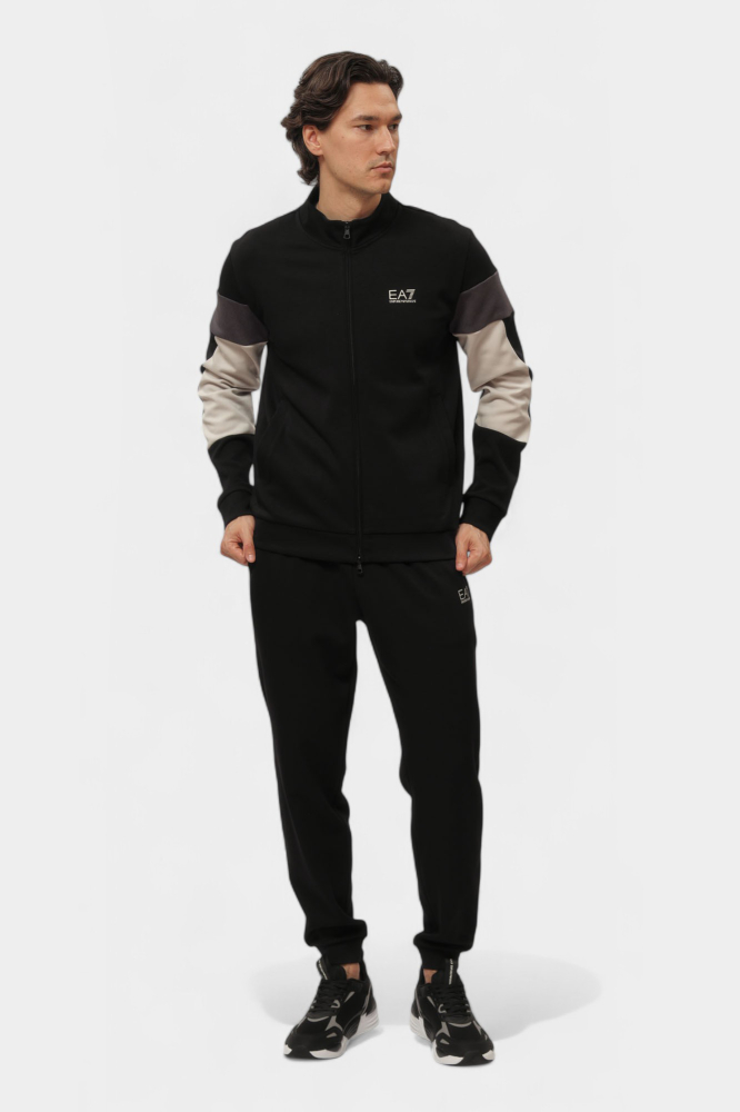 Костюм спортивный EA7