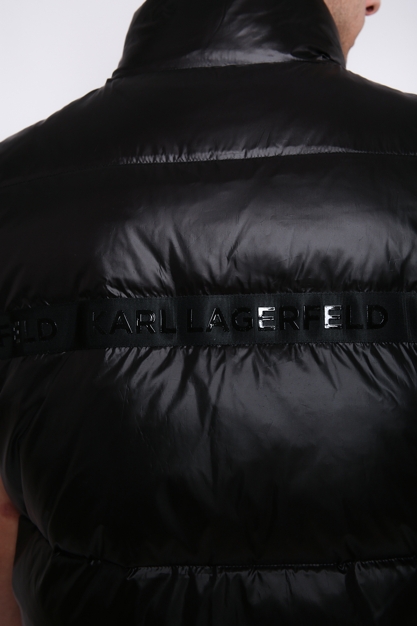 512503_505010 Жилет утепленный Karl Lagerfeld Черный