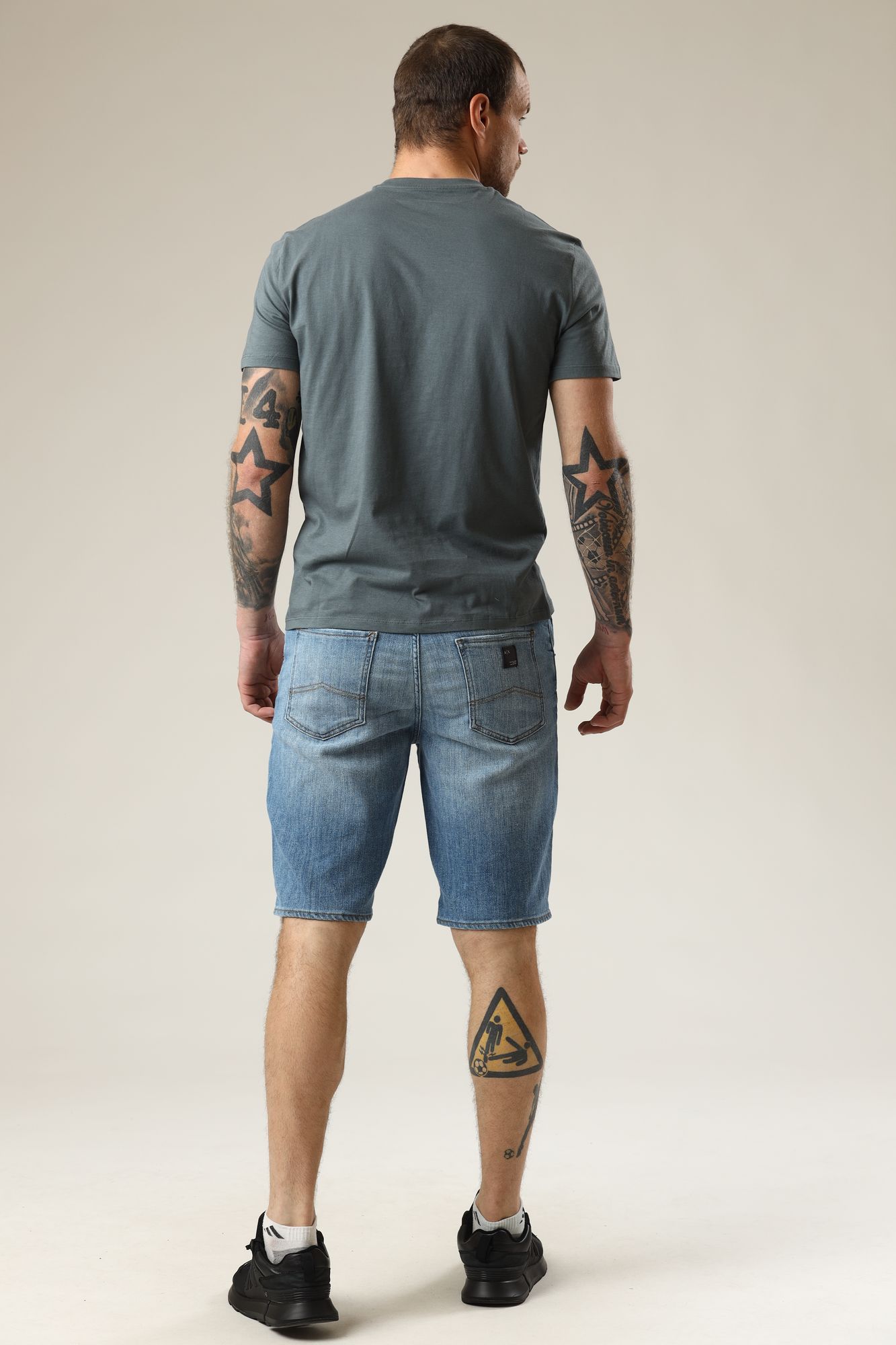 3KZJ80_Z1FCZ Шорты джинсовые Armani Exchange Голубой