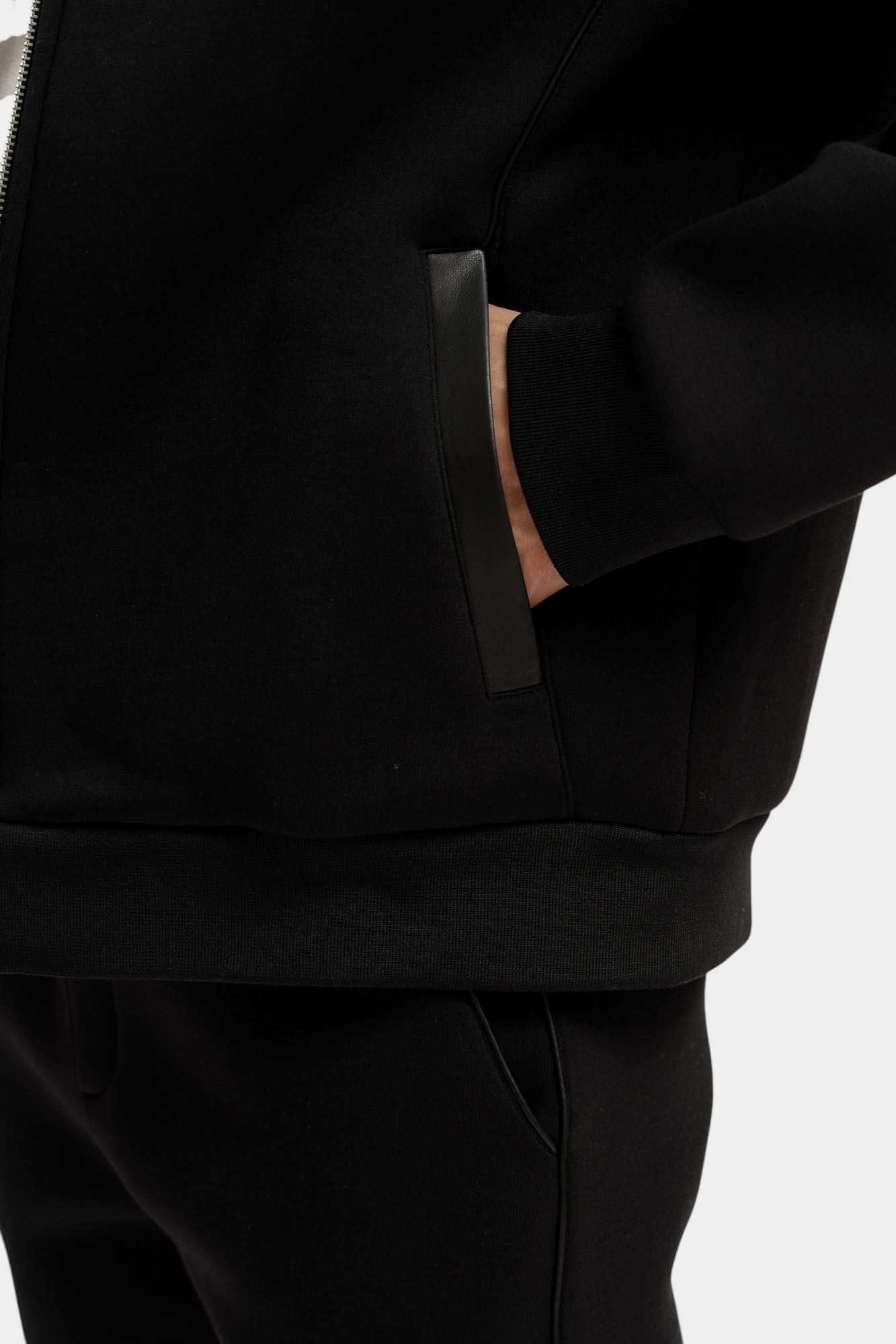 554907_705041 Толстовка Karl Lagerfeld Черный