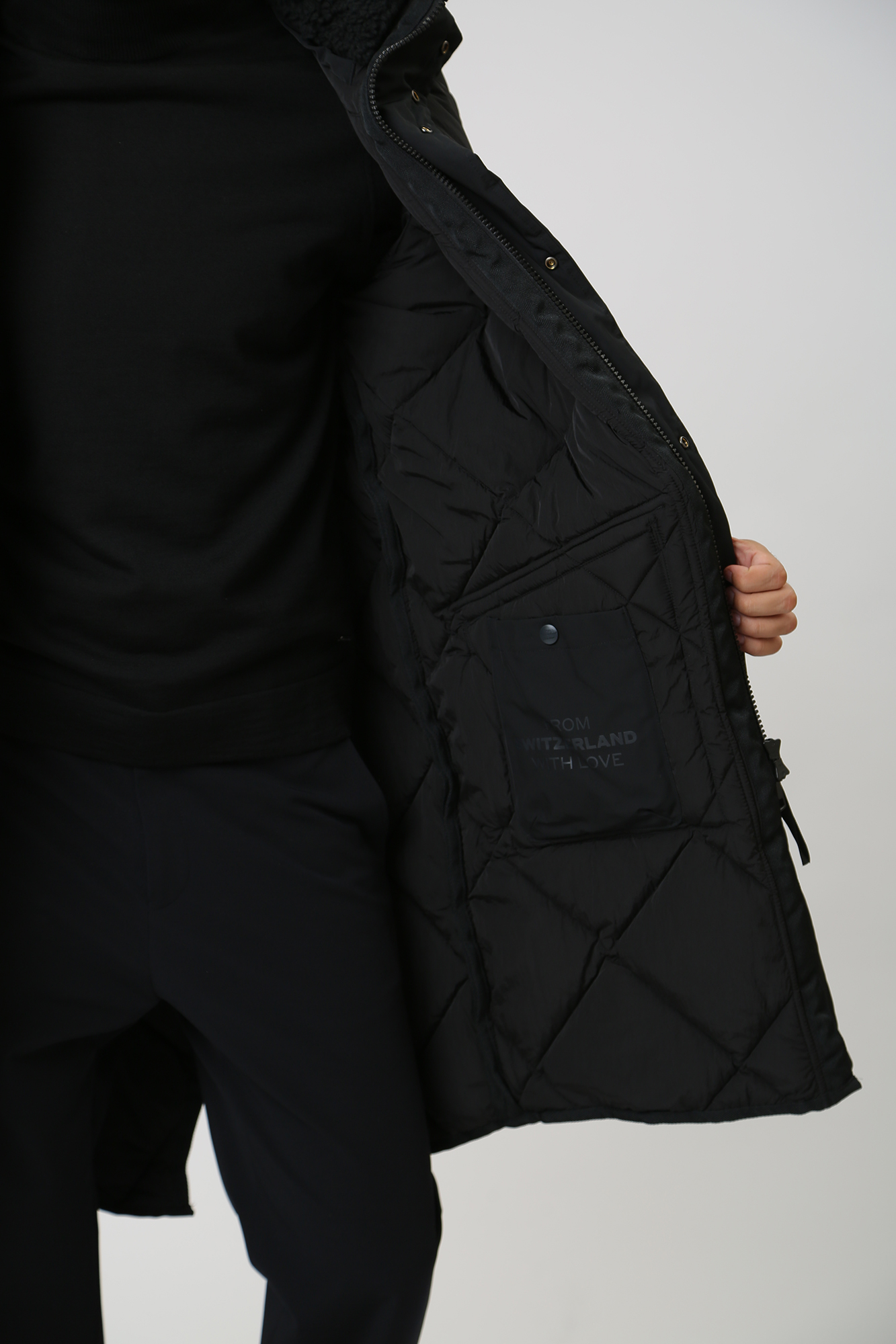 30039171_10012739 Парка Strellson Черный