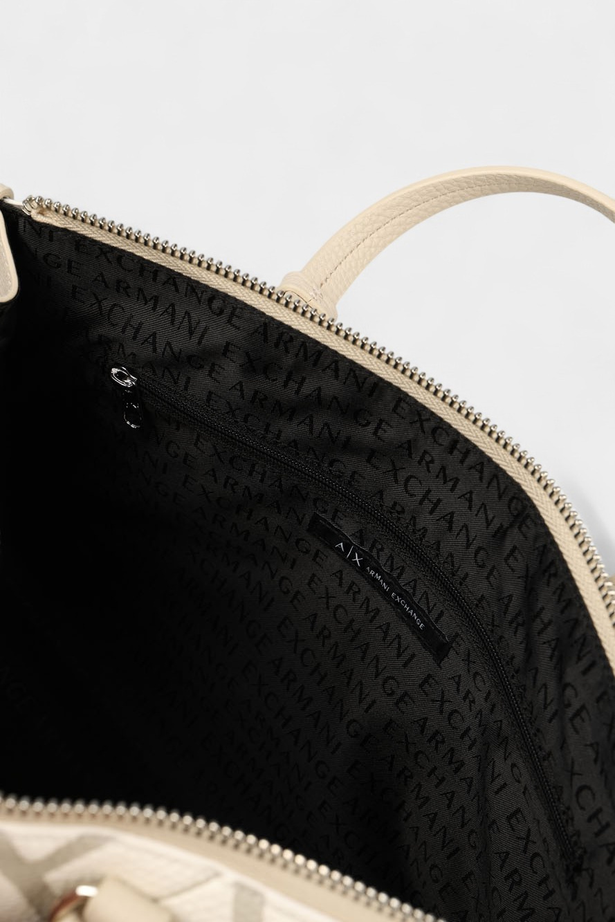 XW000400_AF13680 Сумка Armani Exchange Белый