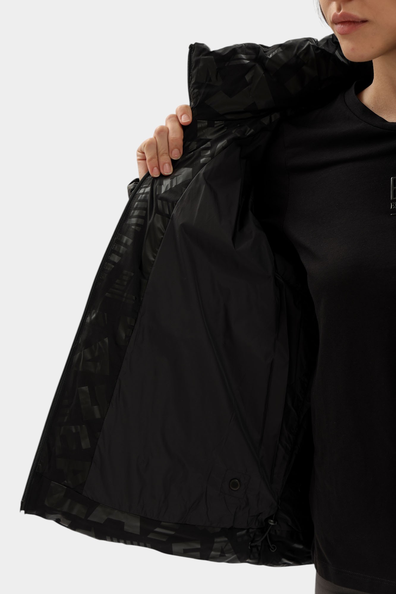 7W000654_AF16408 куртка пуховая ea7