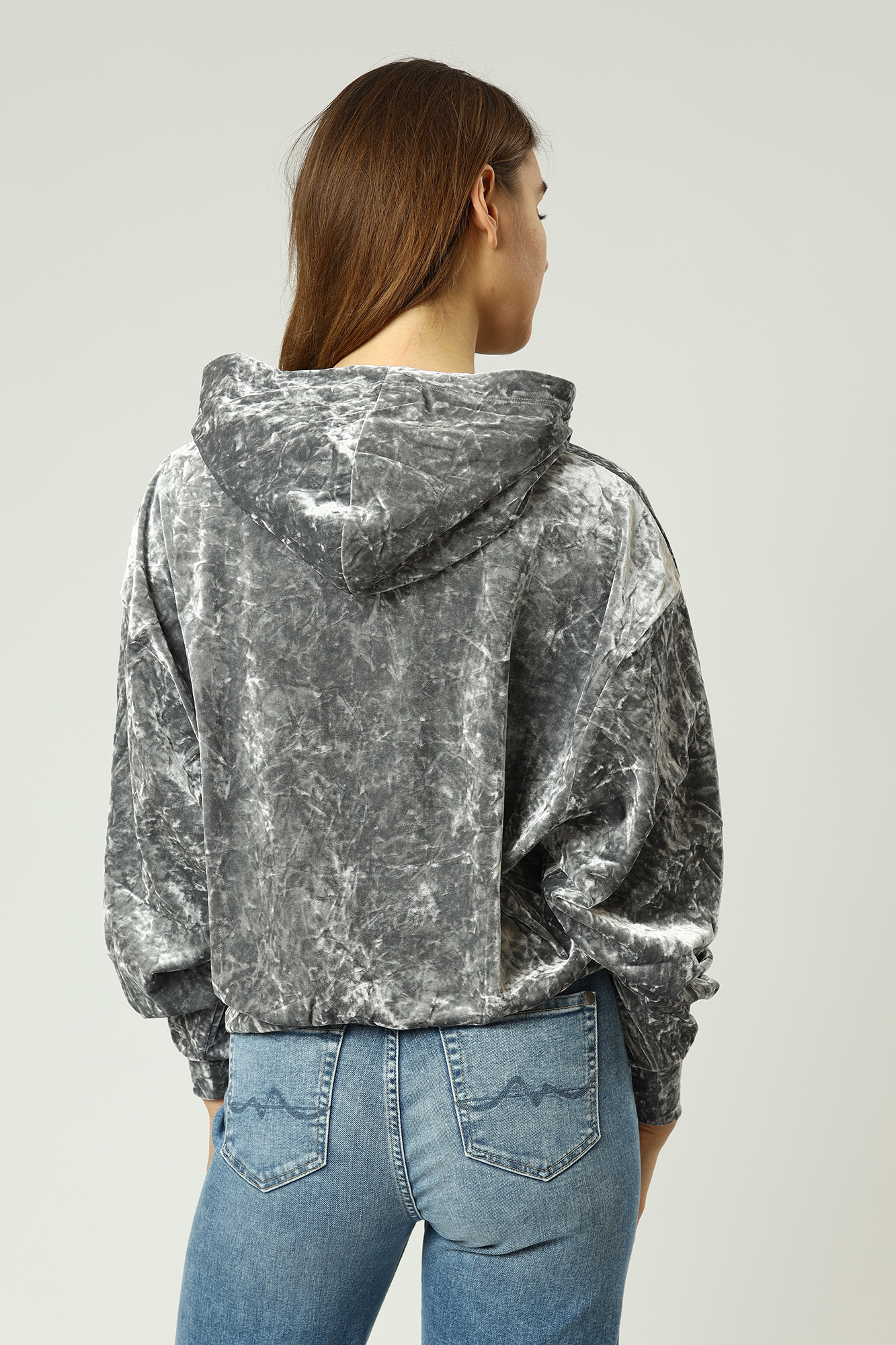 J20J217741 худи calvin klein jeans 