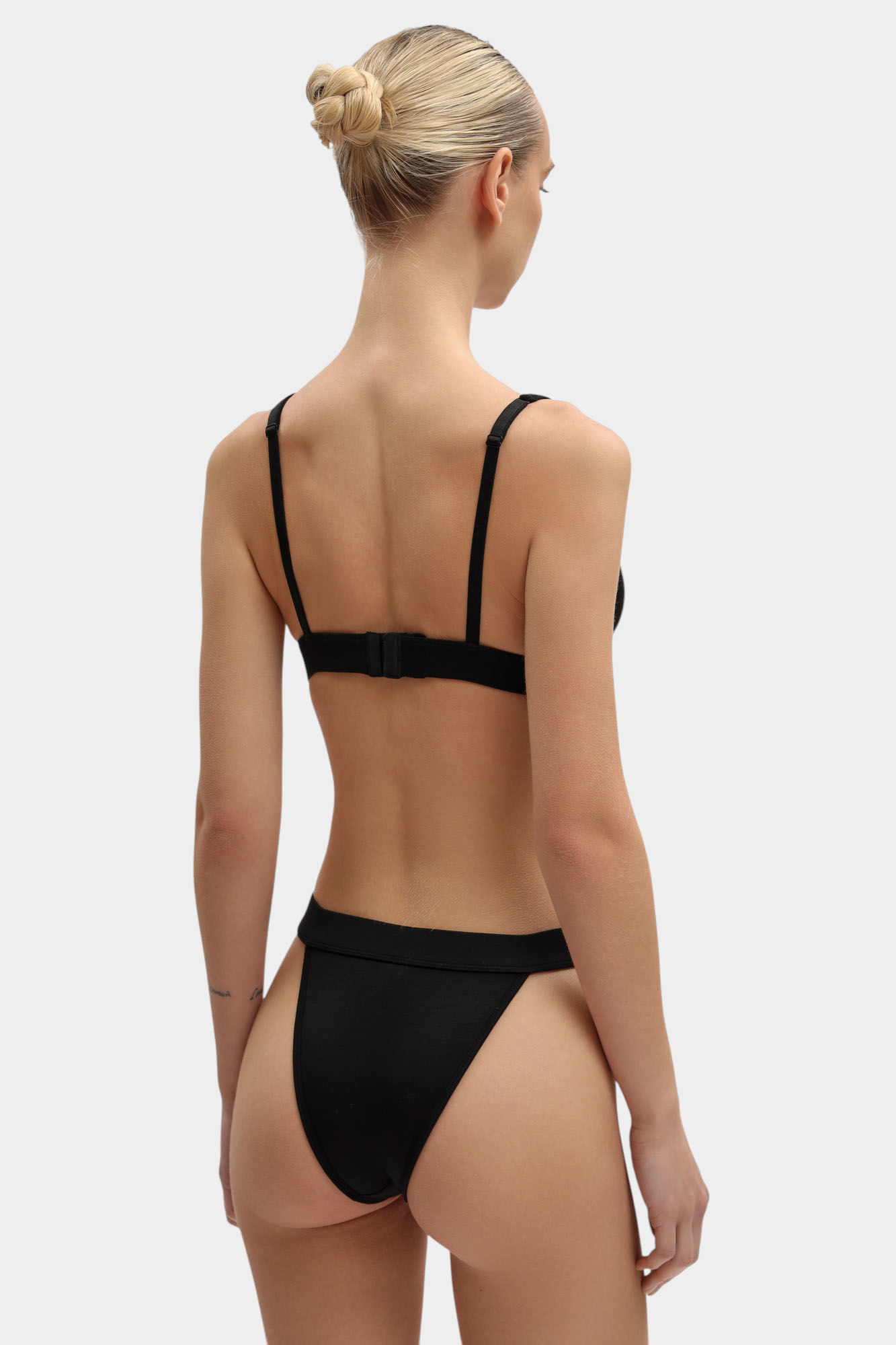 245W2107 топ karl lagerfeld