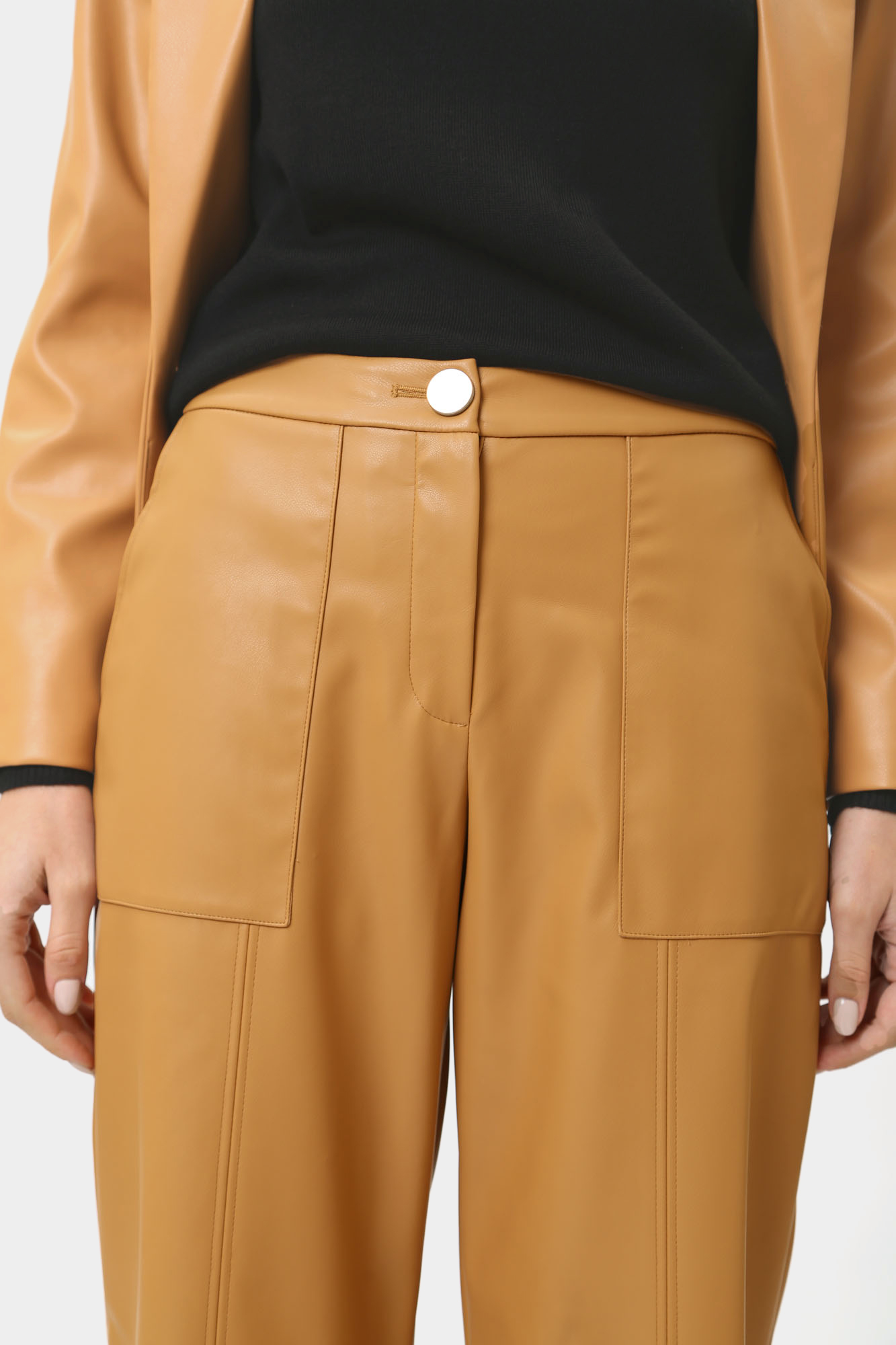 6DYP23_YNNNZ брюки кожаные armani exchange