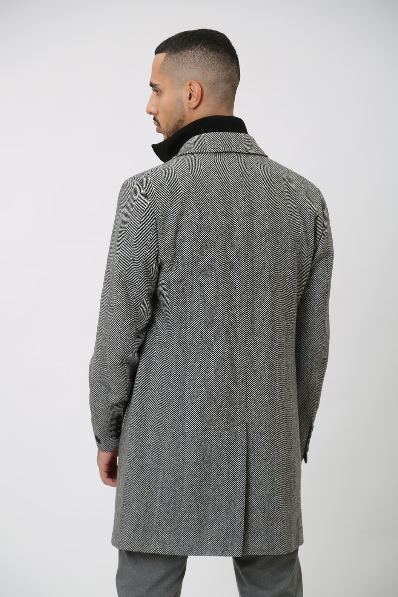 534721_455704 Пальто Karl Lagerfeld Серый