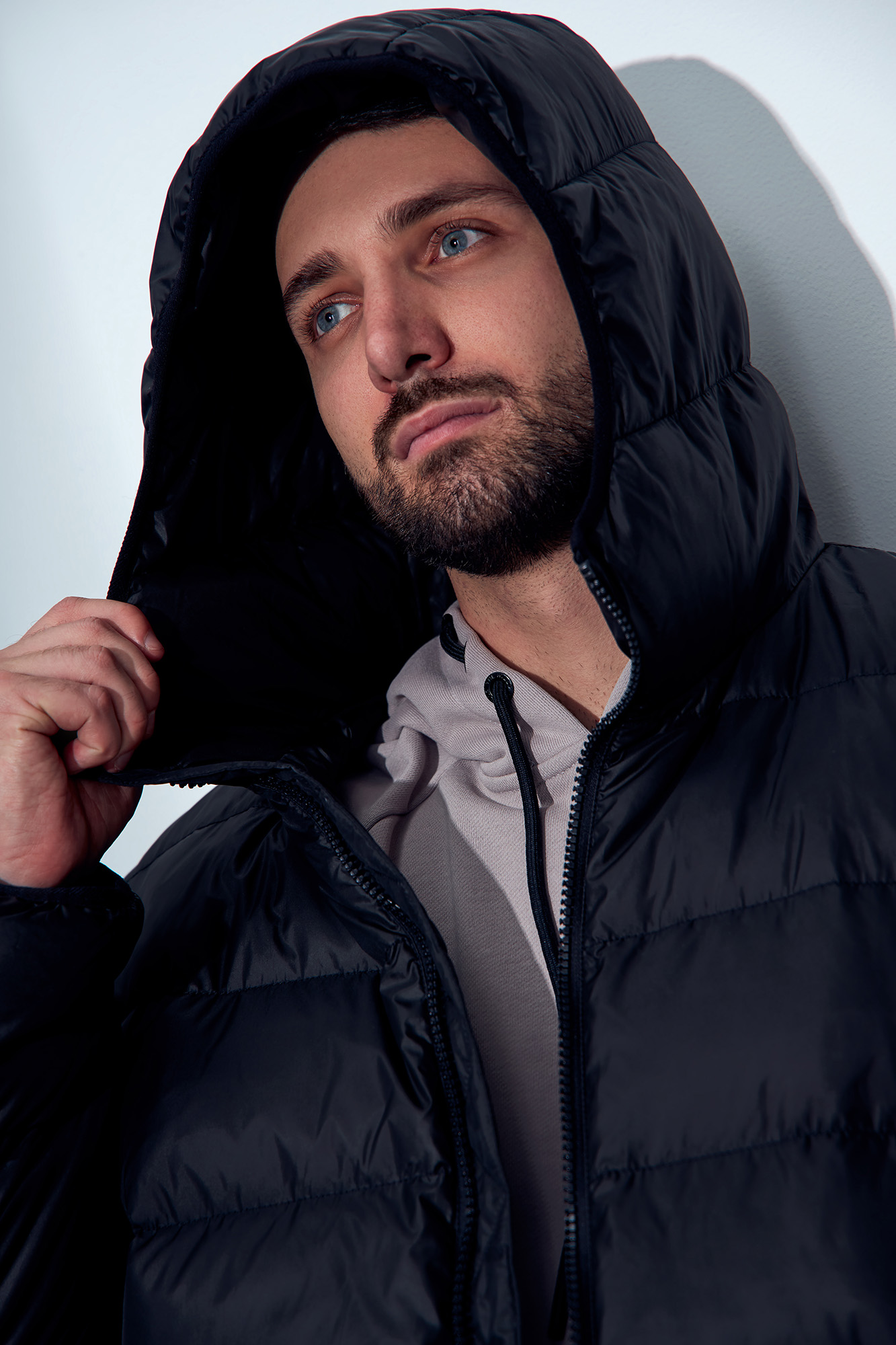 M-232-B-5022702 Куртка The Hills Черный