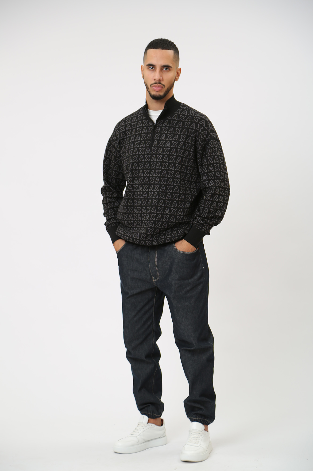 6RZM1K_ZMQ7Z Свитер Armani Exchange Черный