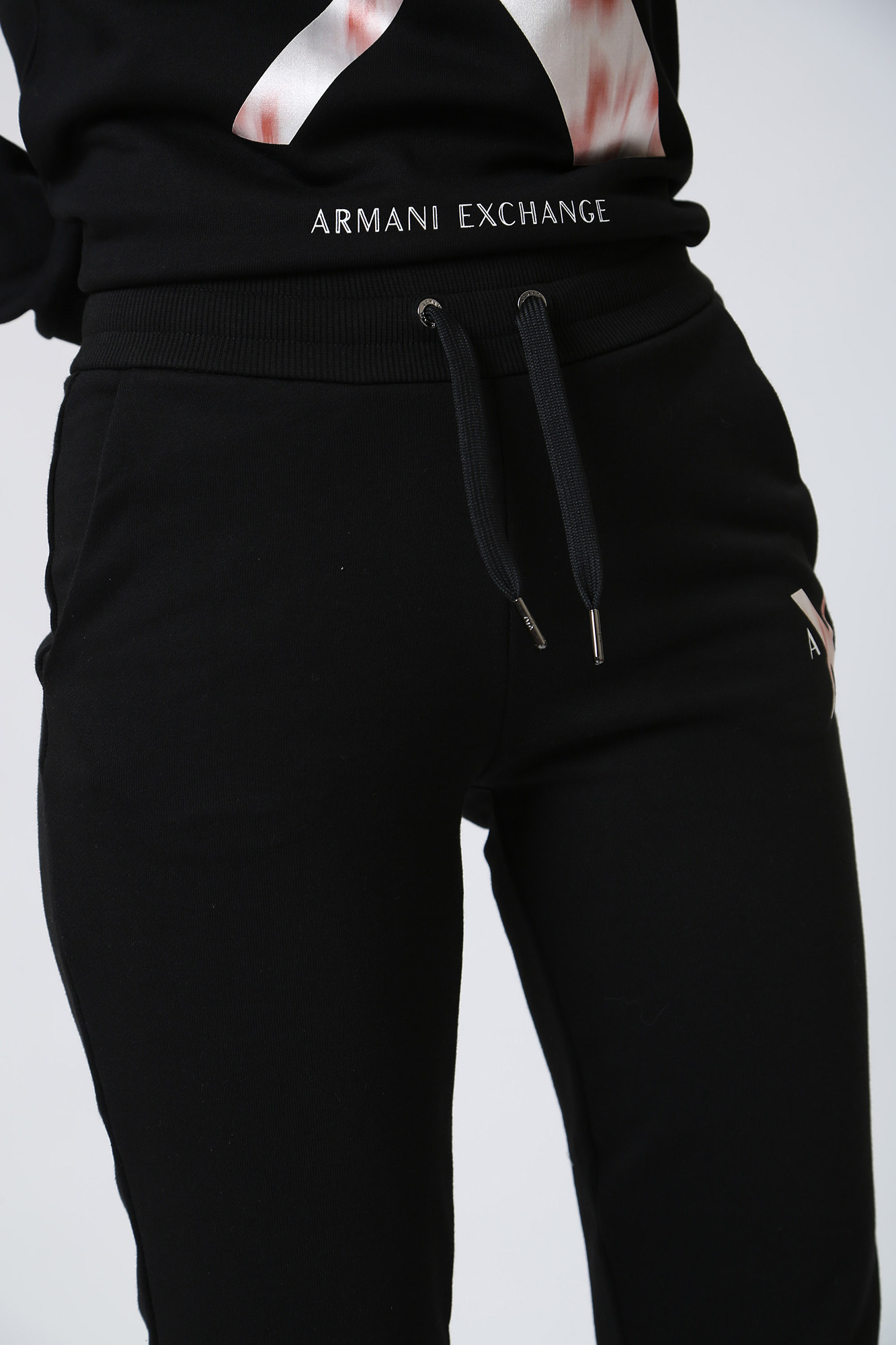 3RYPAB_YJ3NZ брюки спортивные armani exchange 