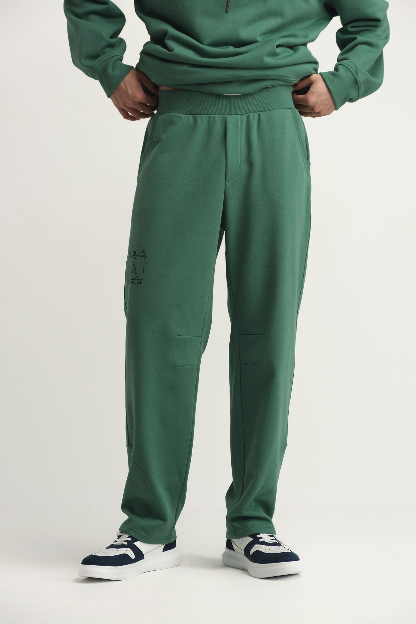 M-242-P-20-0022 Брюки спортивные The Hills Зеленый
