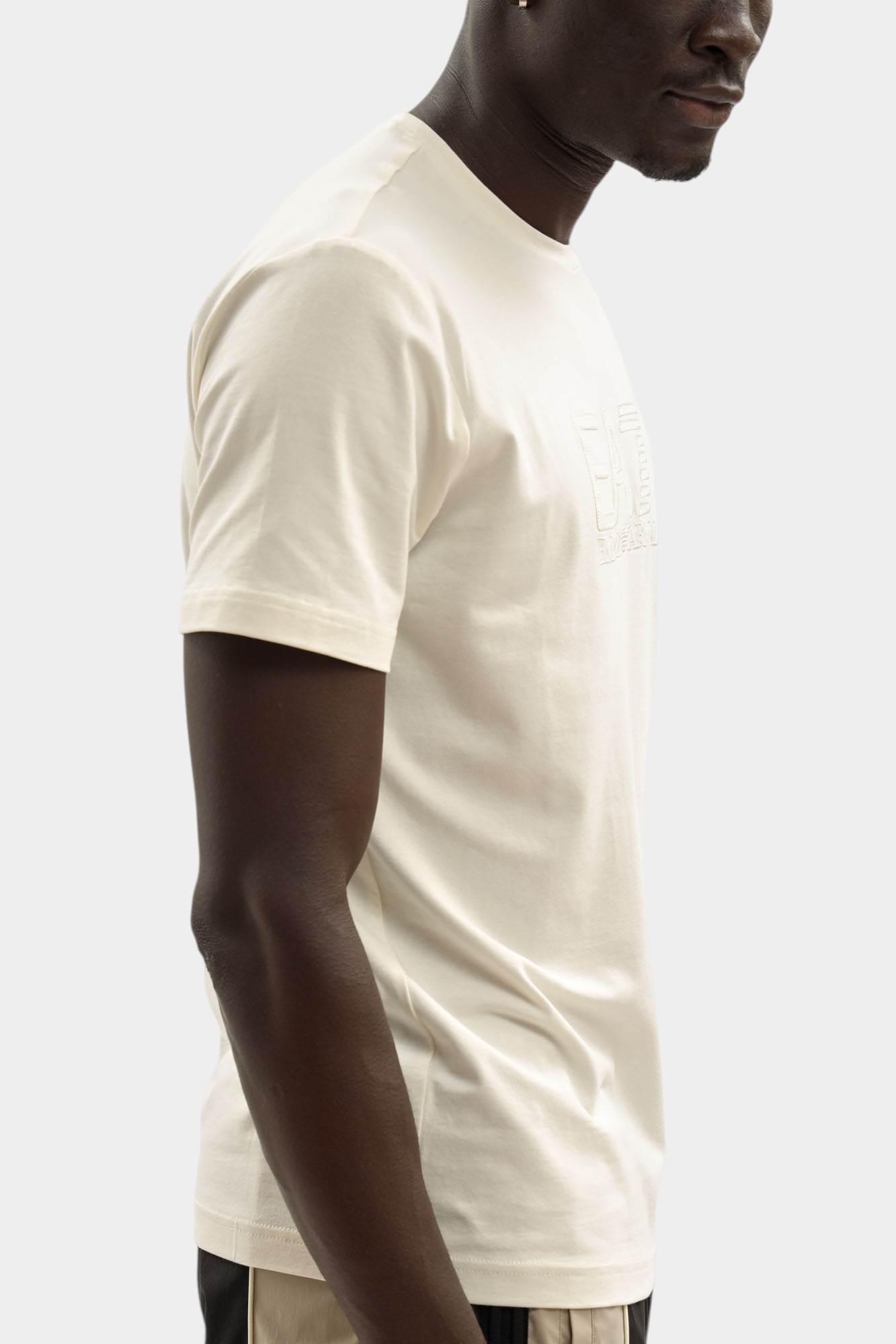 7M000899_AF10373 Футболка EA7 Бежевый