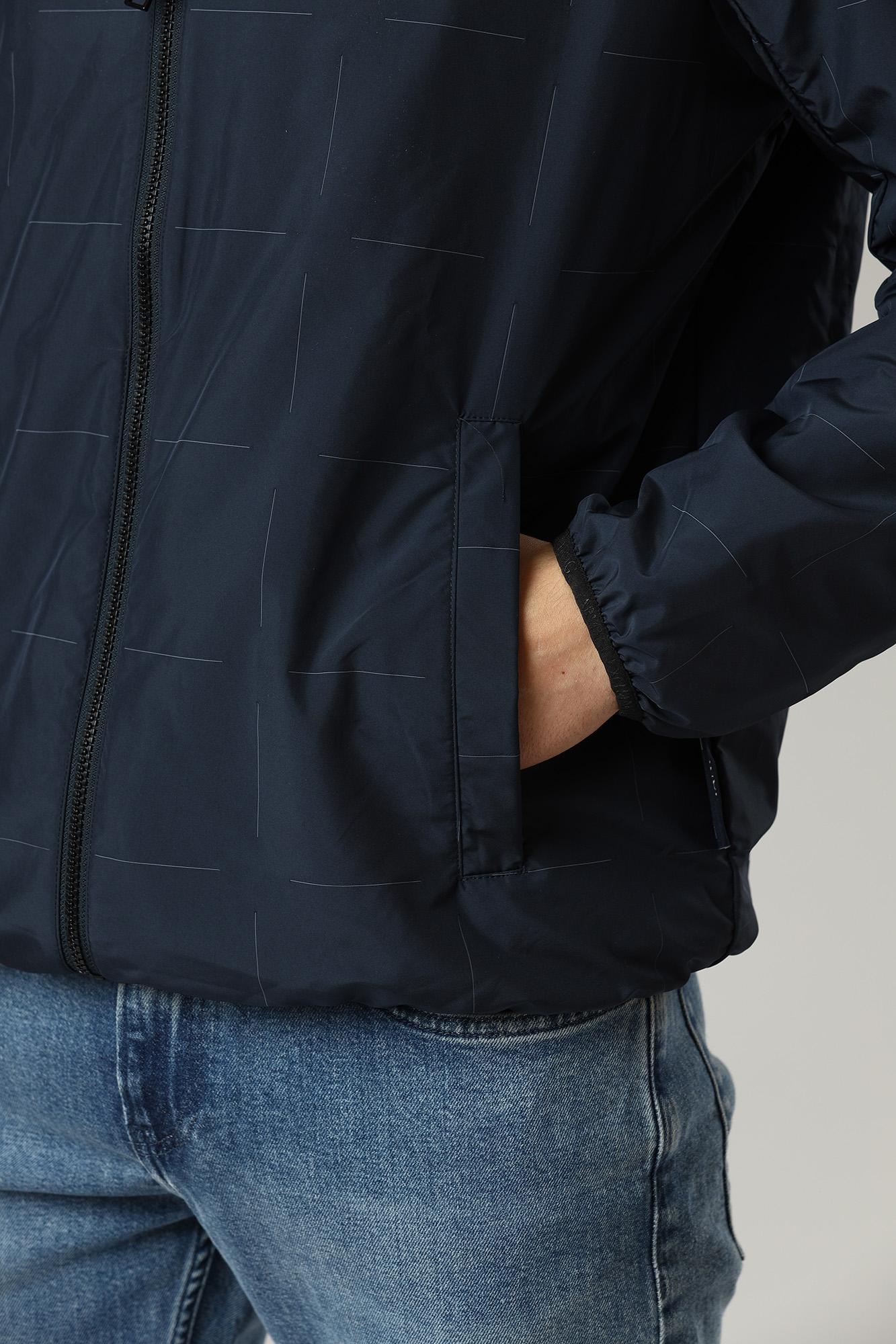 3LZB09_ZNIDZ Ветровка Armani Exchange Синий