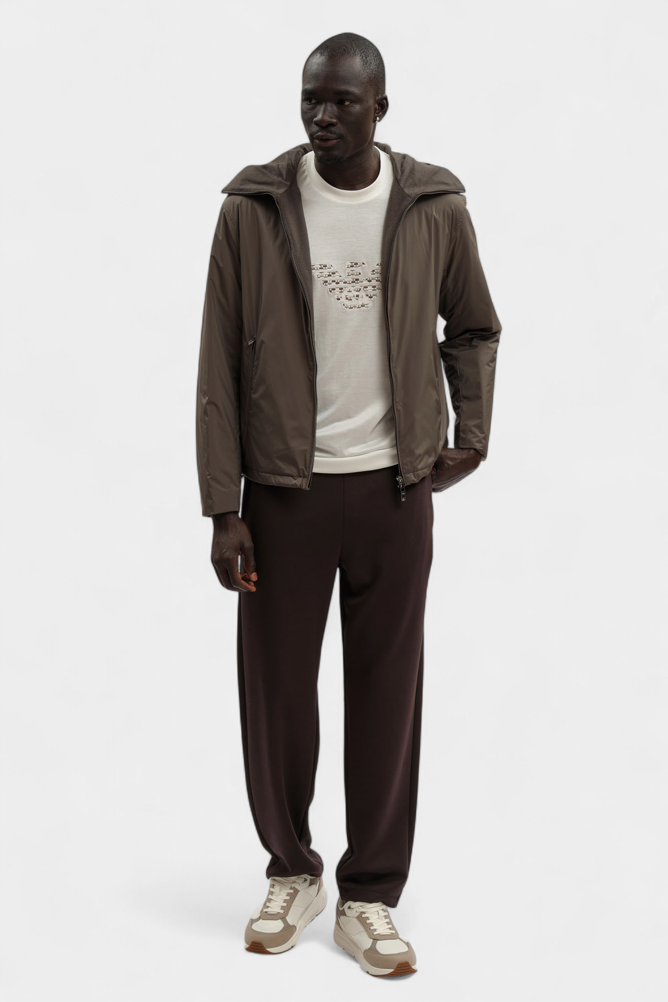 EM003042_ AF18503 Куртка Emporio Armani Коричневый