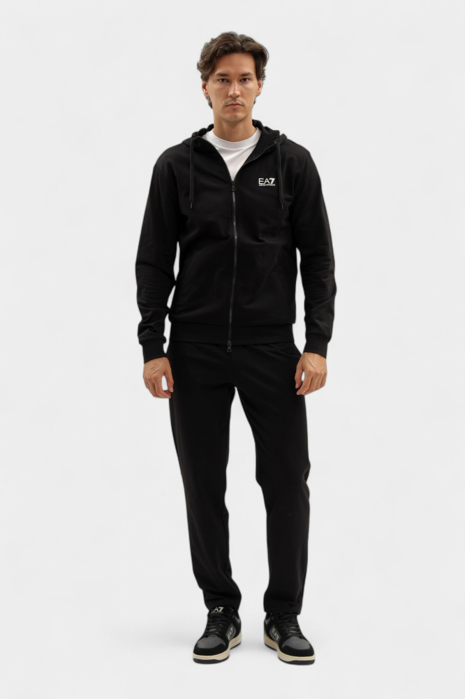 Костюм спортивный EA7