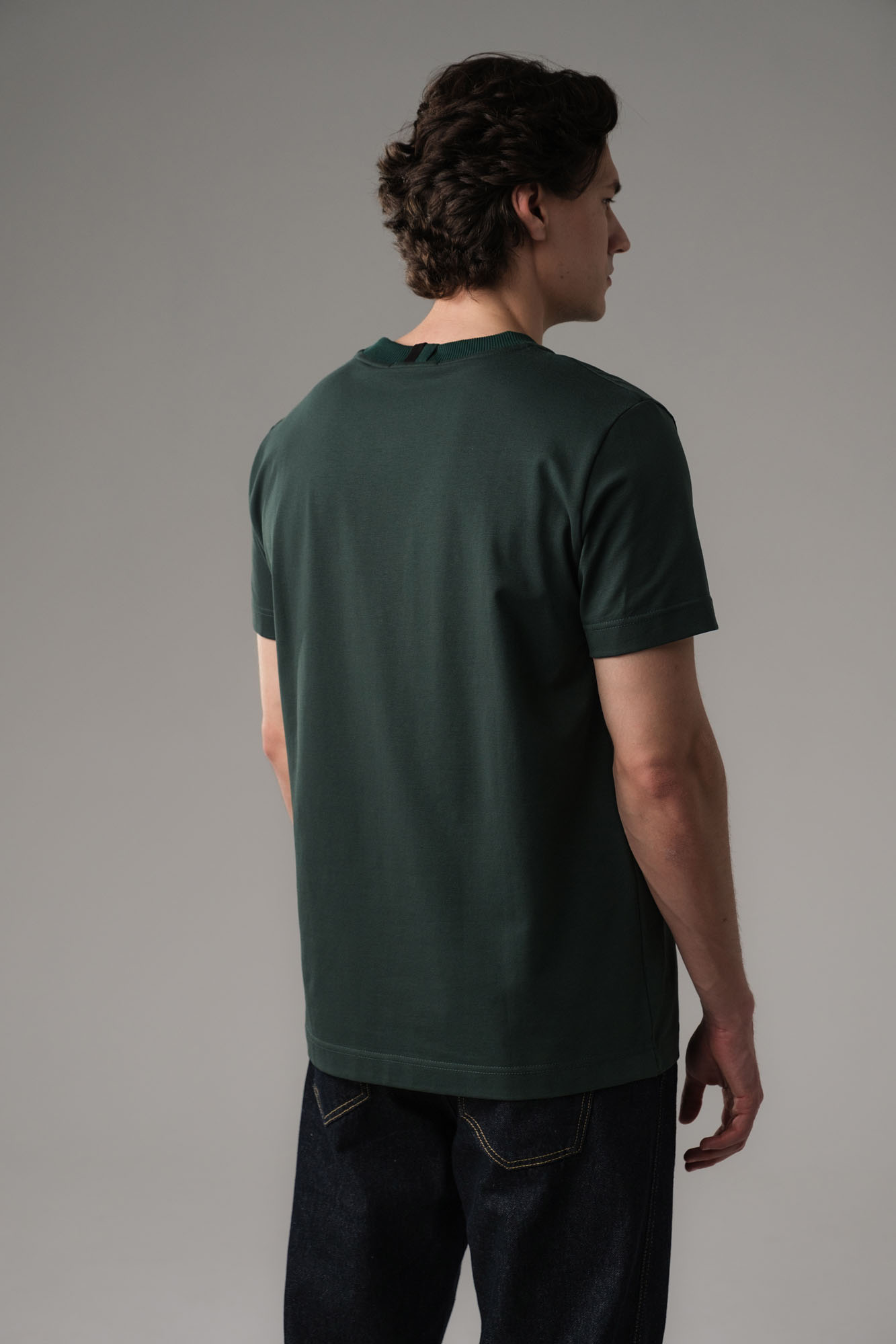 M-242-P-22-0039 Футболка The Hills Зеленый