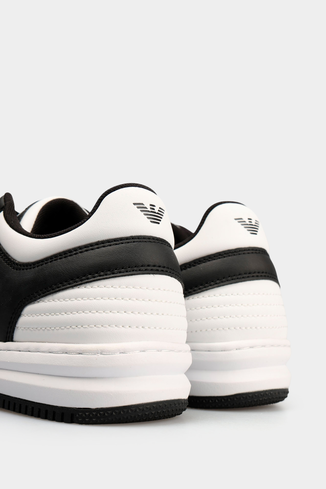 7X000345_AF11988 Кроссовки EA7 Черный