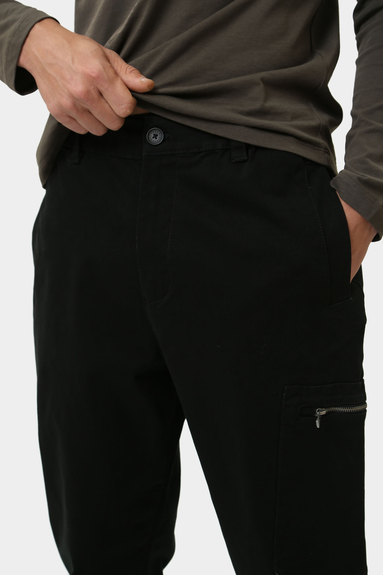 6DZP21_ZN5AZ Брюки Armani Exchange Черный