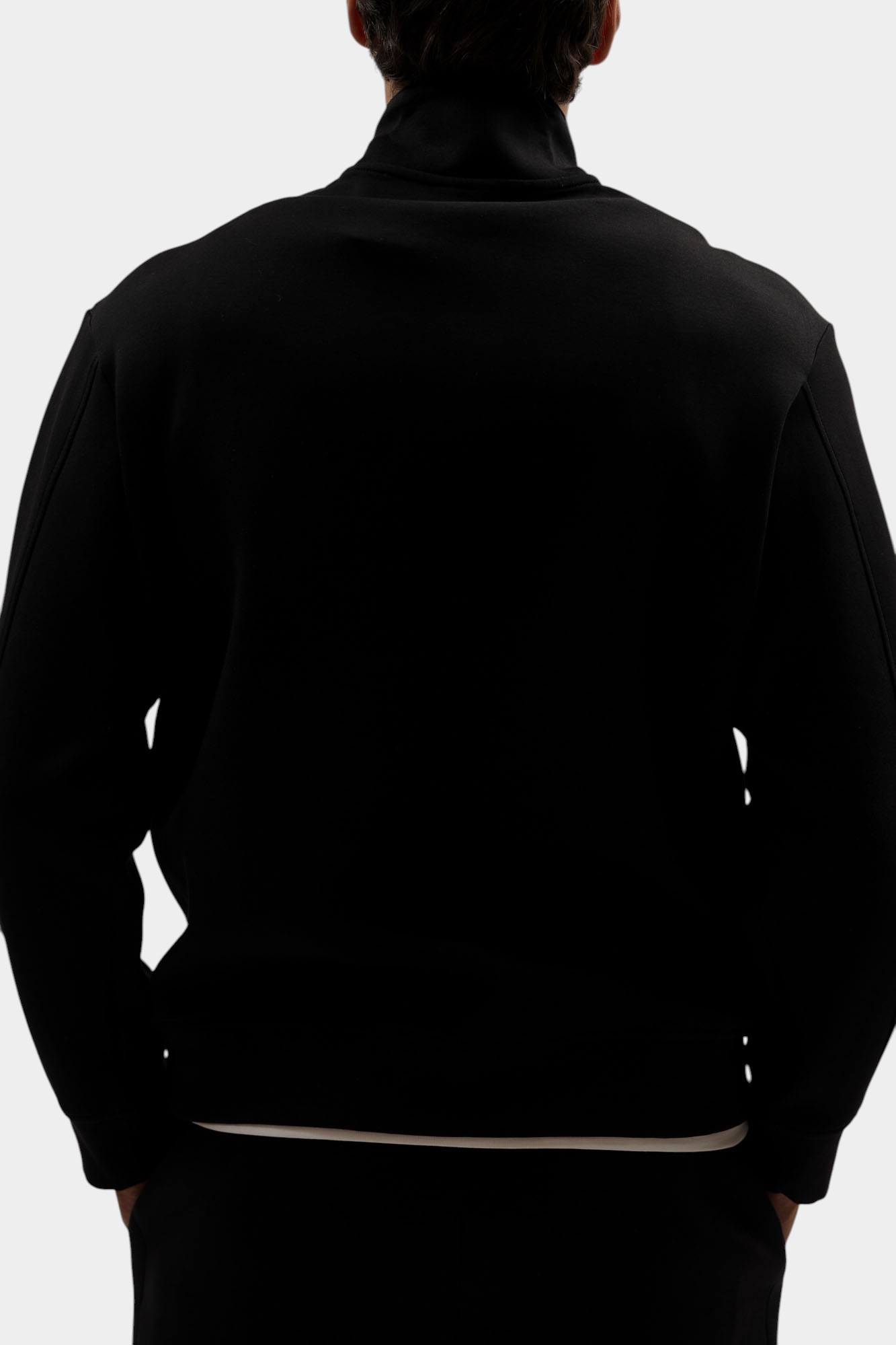 XM001295_AF10818 Анорак Armani Exchange Черный