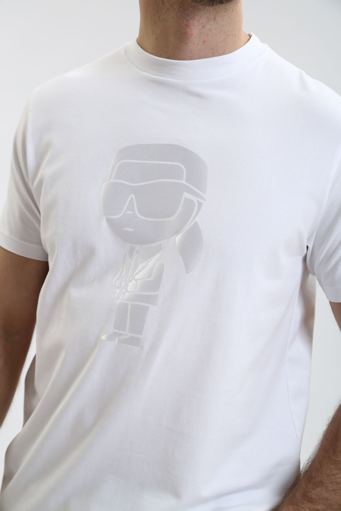 541221_755400 Футболка Karl Lagerfeld Белый