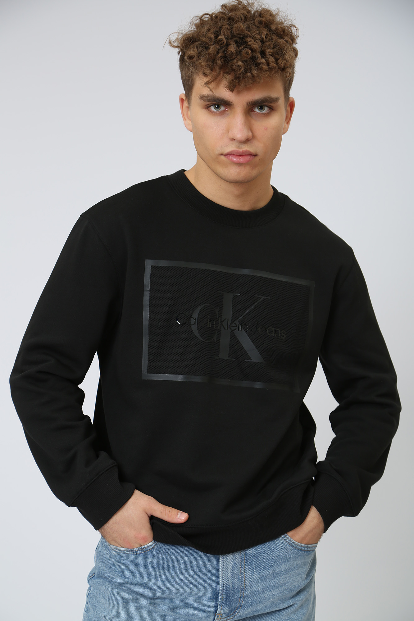 J30J321880 Свитшот Calvin Klein Jeans Черный