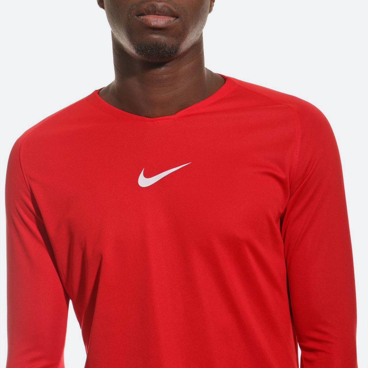 AV2609 Футболка лонгслив Nike Красный