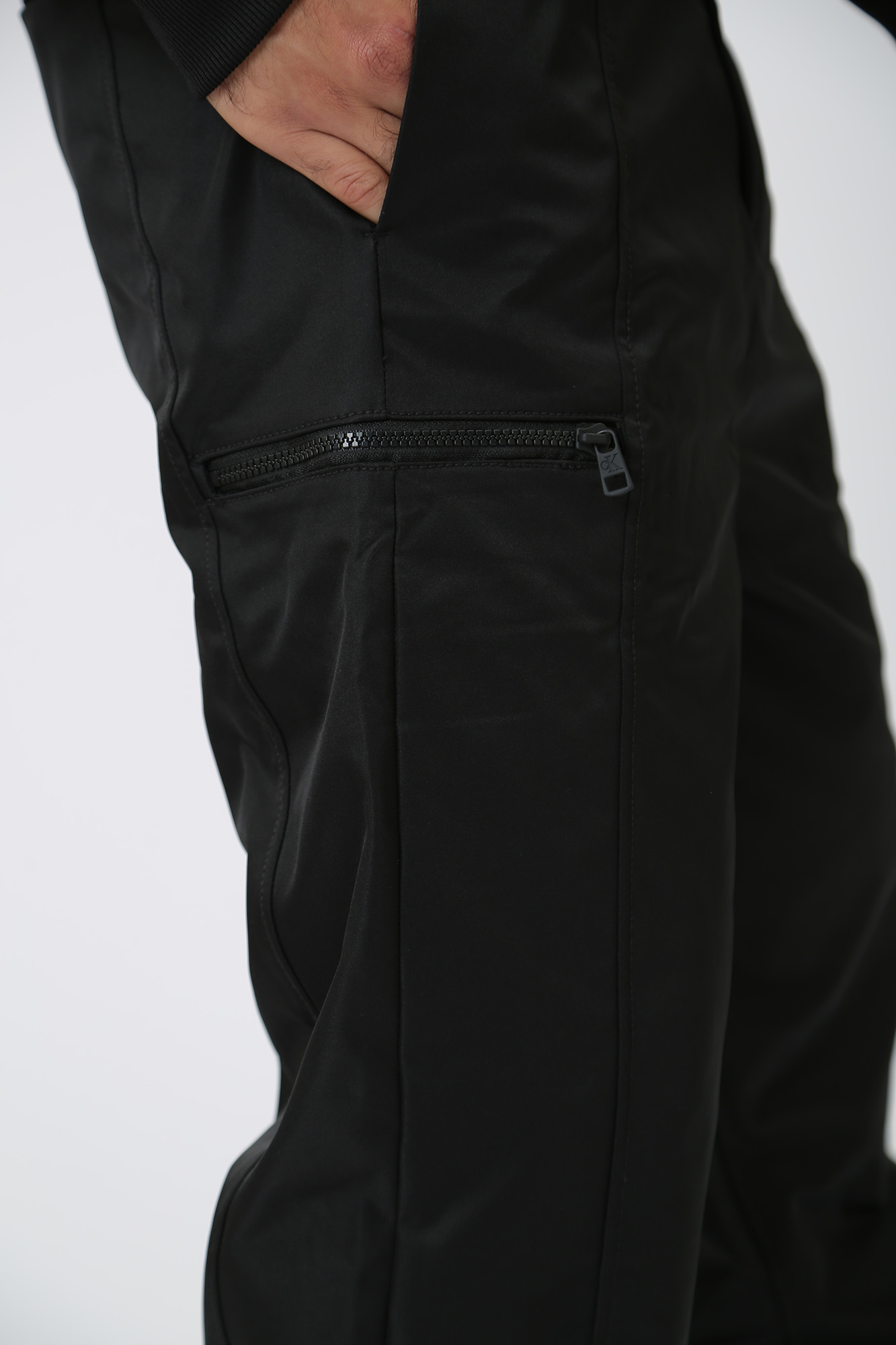 J30J324033 Брюки Calvin Klein Jeans Черный