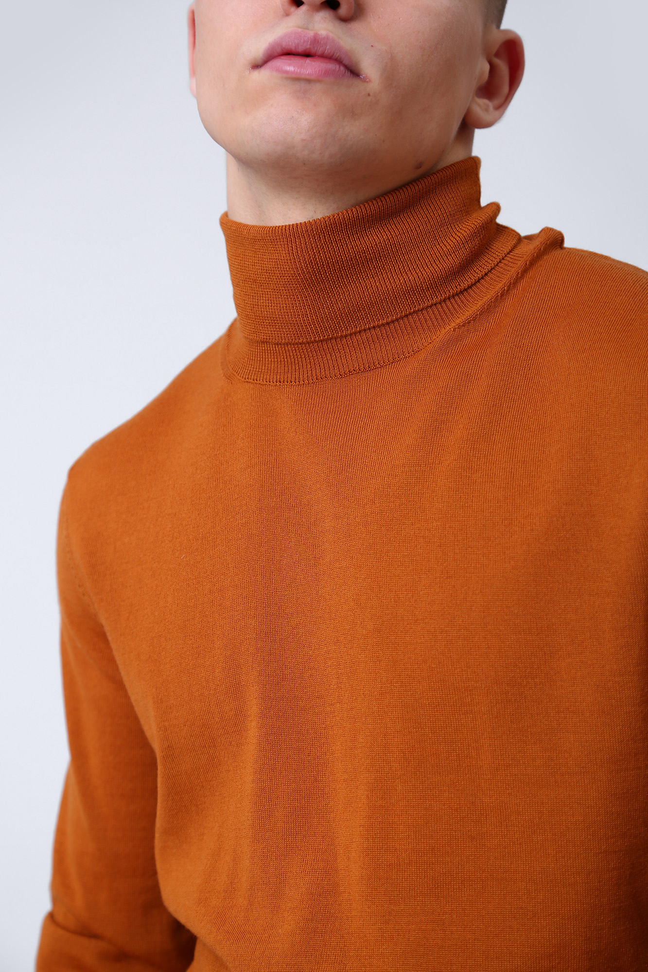 30032742_10012097 Водолазка Strellson Оранжевый