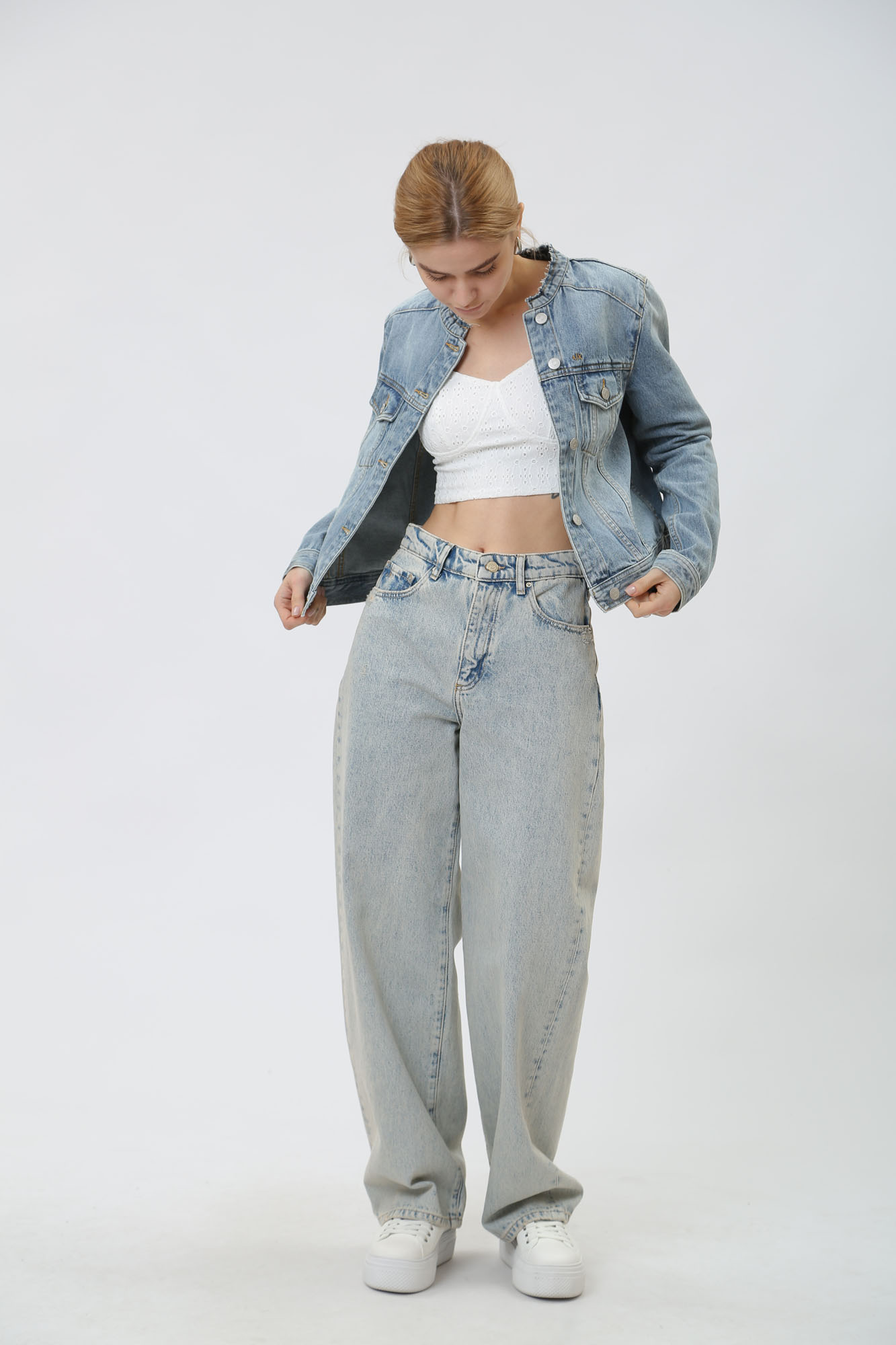 3DYJ38_Y16JZ брюки джинсовые armani exchange 